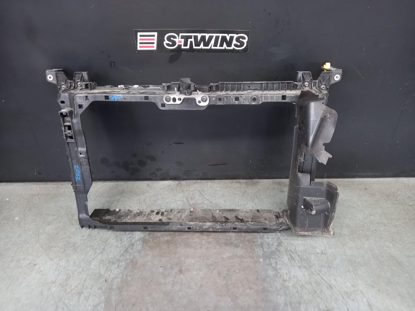 Used auto part listing image: 2023 SKODA KAMIQ RADIATOR SUPPORT NW, 06/20- 0000378425