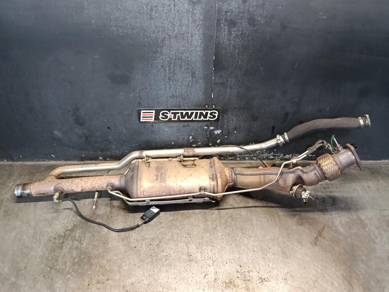 Used auto part listing image: 2018 LAND ROVER DISCOVERY SPORT PARTICULATE FILTER DPF DIESEL, 2.0, TURBO, L550, 07/16-06/19 0000411159