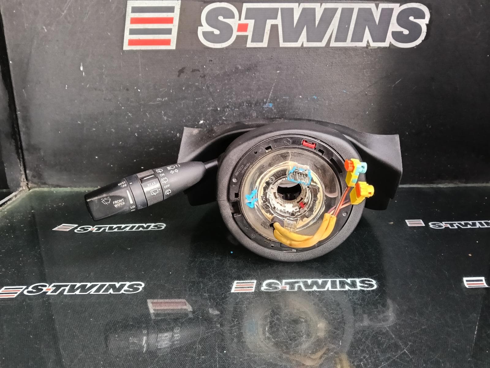 Used auto part listing image: 2016 JEEP GRANDCHEROKEE COMBINATION SWITCH ASSY, CLOCKSPRING, WK, HEATED & POWER TILT STEERING WHEEL TYPE, 04/13-09/16 0000430122