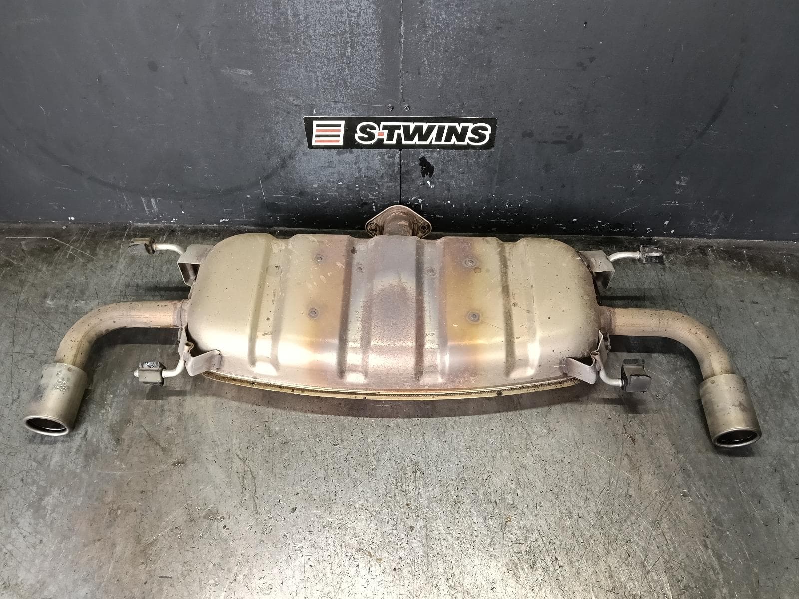 Used auto part listing image: 2017 MAZDA CX5 MUFFLER KF, 2.5 PETROL, 4WD, 02/17-03/26