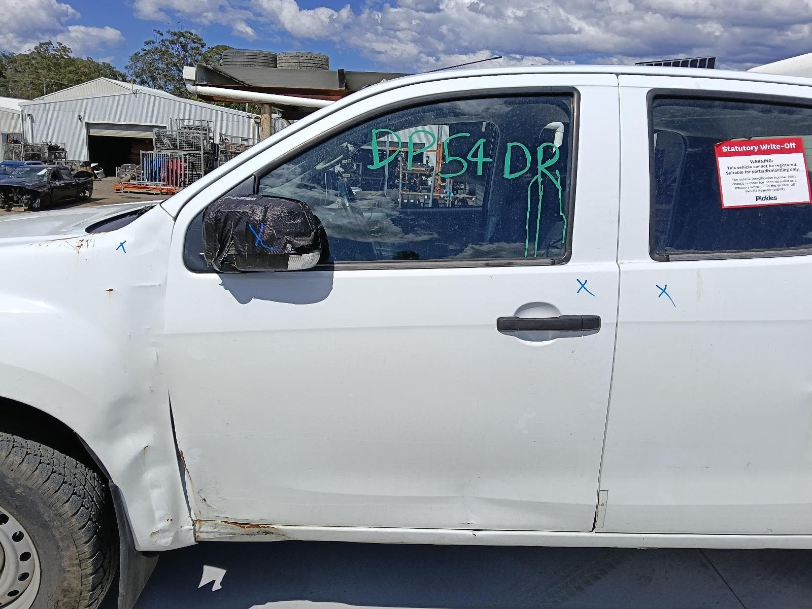 2019 ISUZU DMAX 15