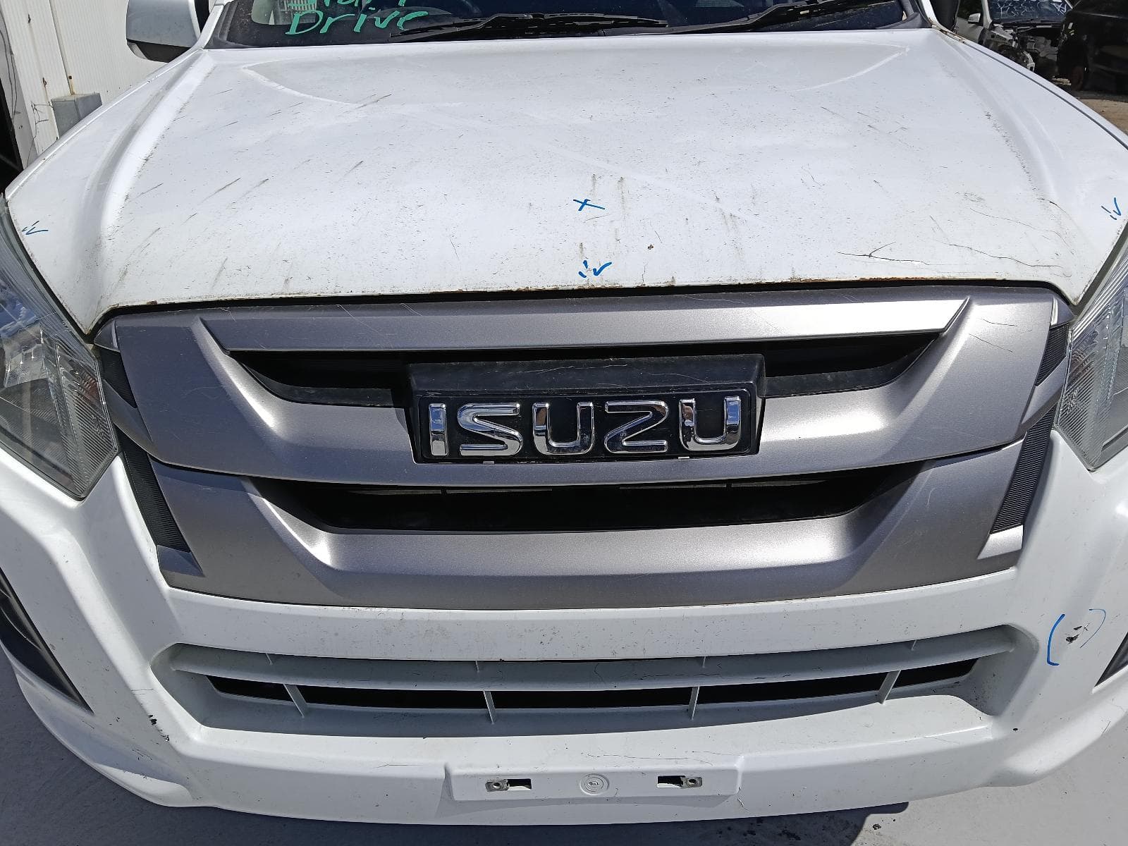 2019 ISUZU DMAX 9