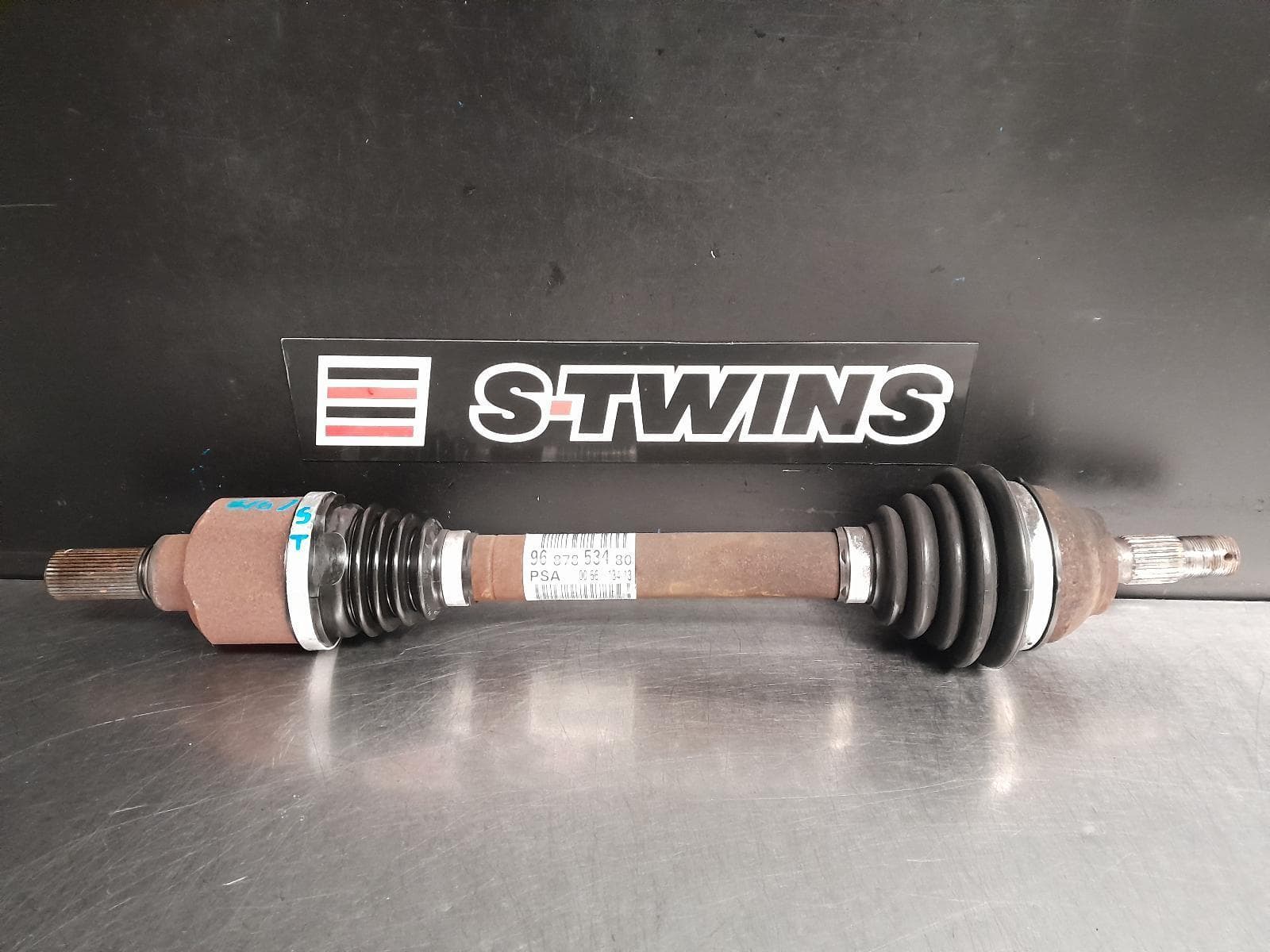 Used auto part listing image: 2014 PEUGEOT RCZ LEFT DRIVESHAFT 05/13-01/15 0000263517