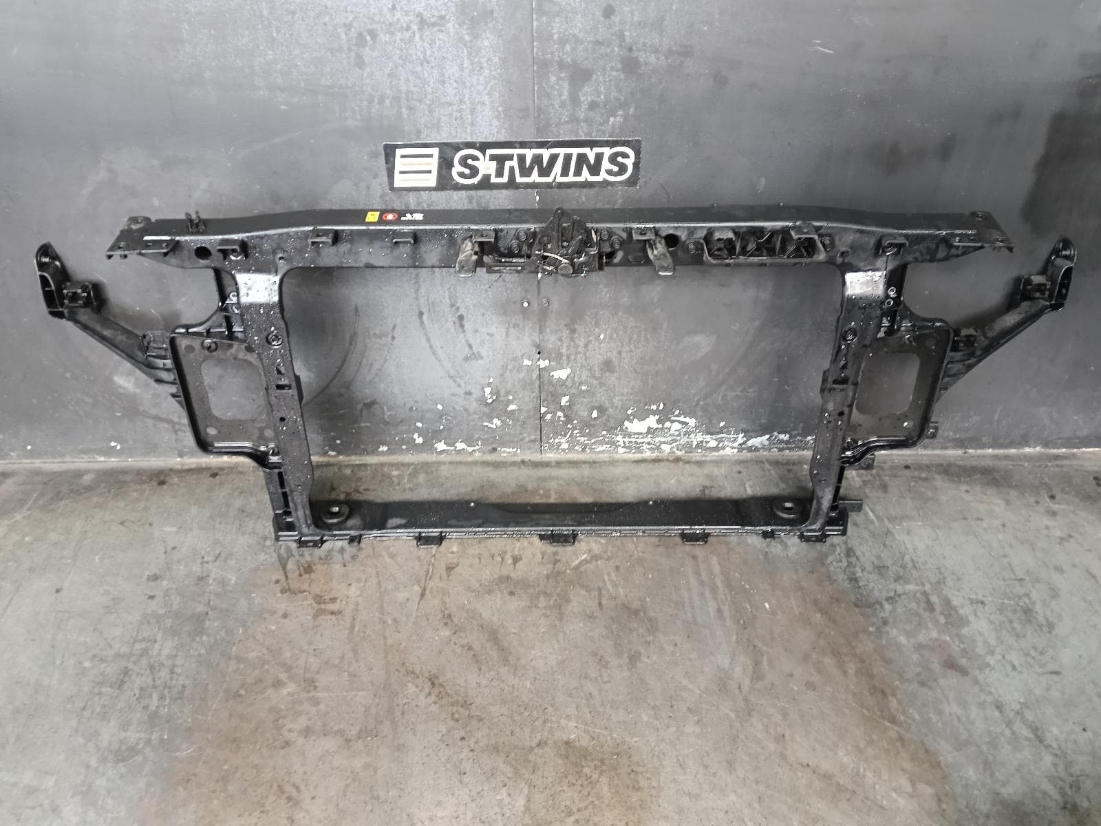 Used auto part listing image: 2019 HYUNDAI I30 RADIATOR SUPPORT PD, HATCH (S. KOREA VIN KMHH), 03/17-12/23 0000402559