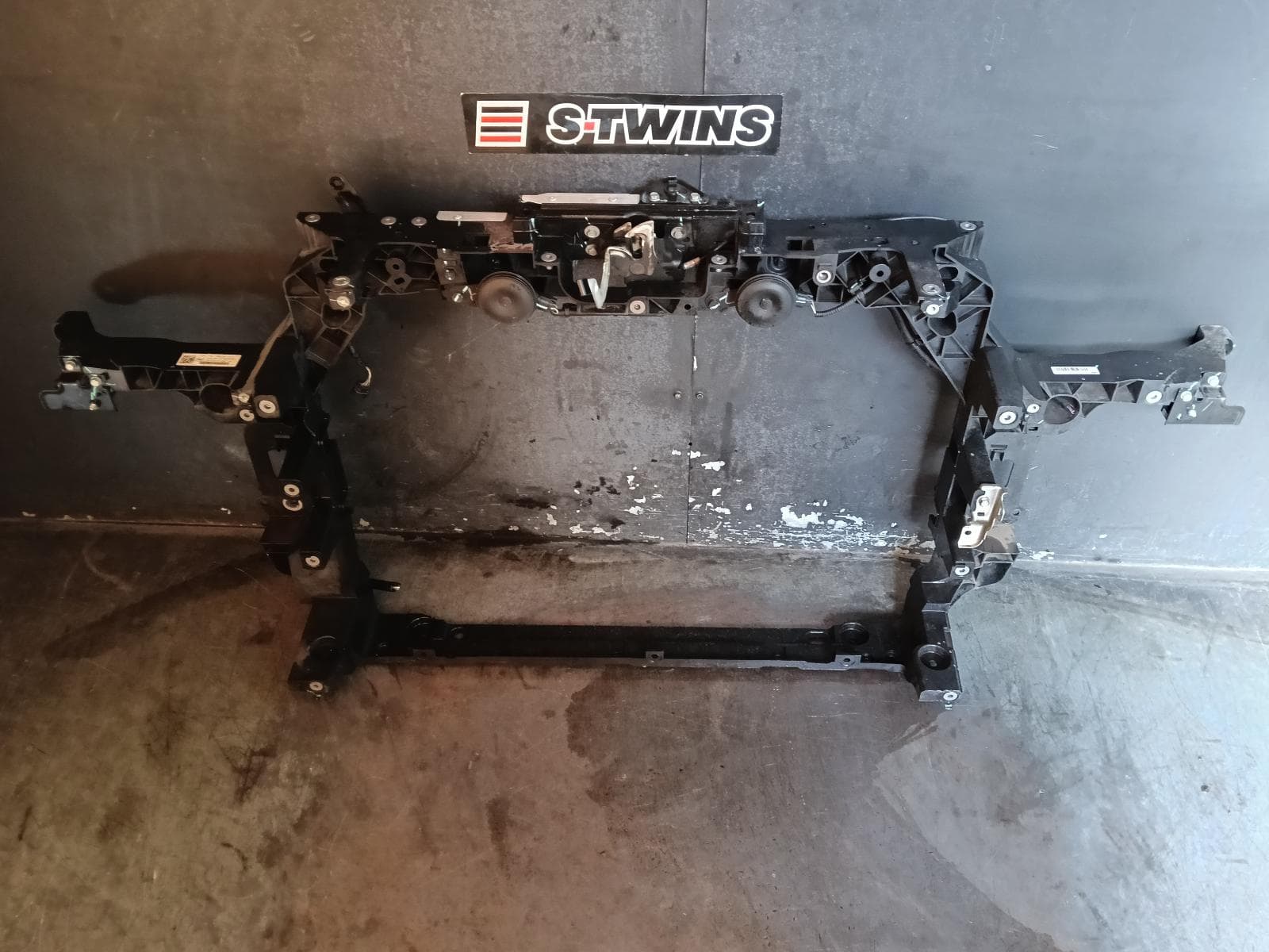 Used auto part listing image: 2020 HONDA CRV RADIATOR SUPPORT RW, 05/17-08/23 0000406482