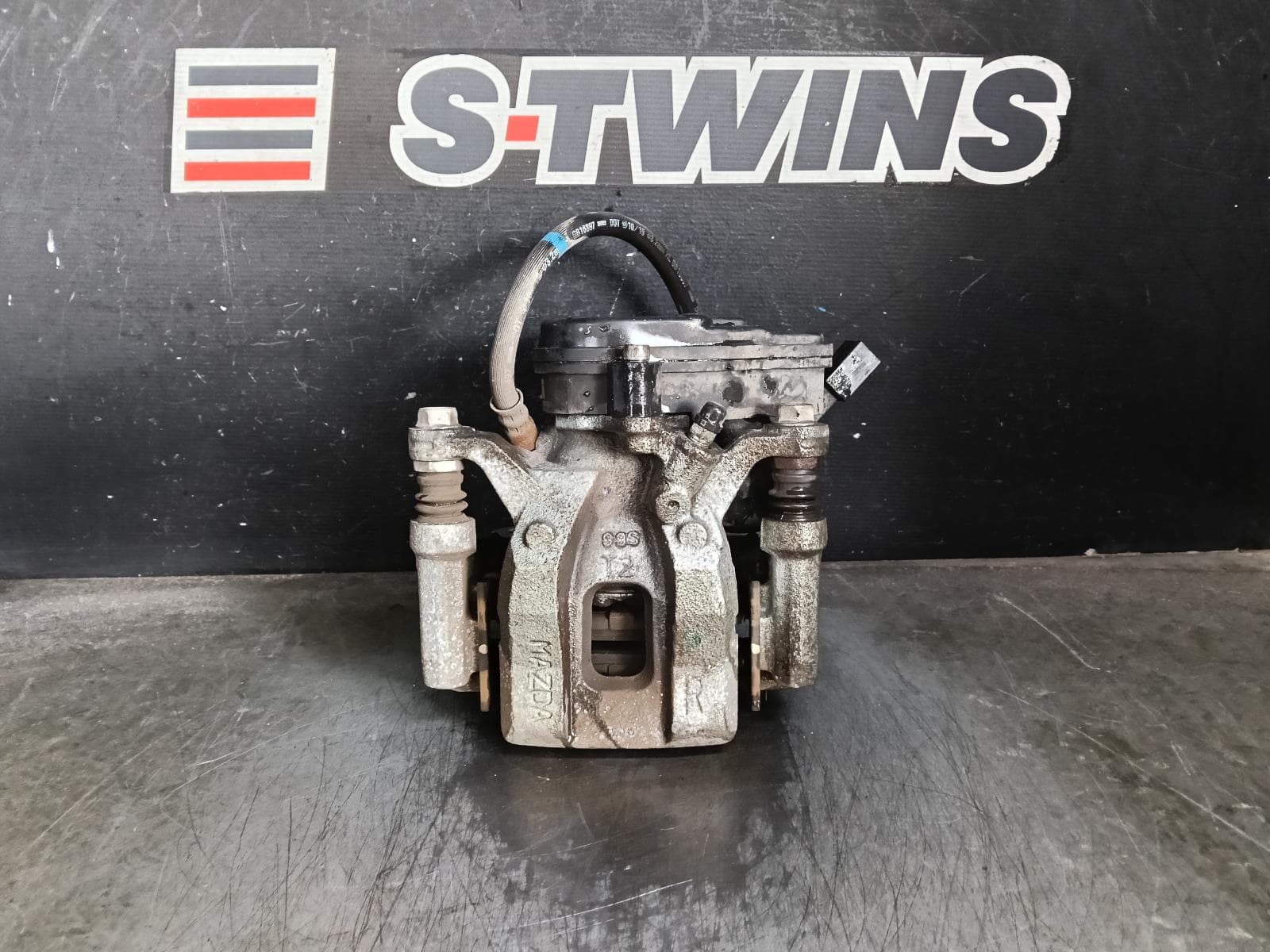 Used auto part listing image: 2019 MAZDA CX9 CALIPER RH REAR, TC, 07/16-12/24