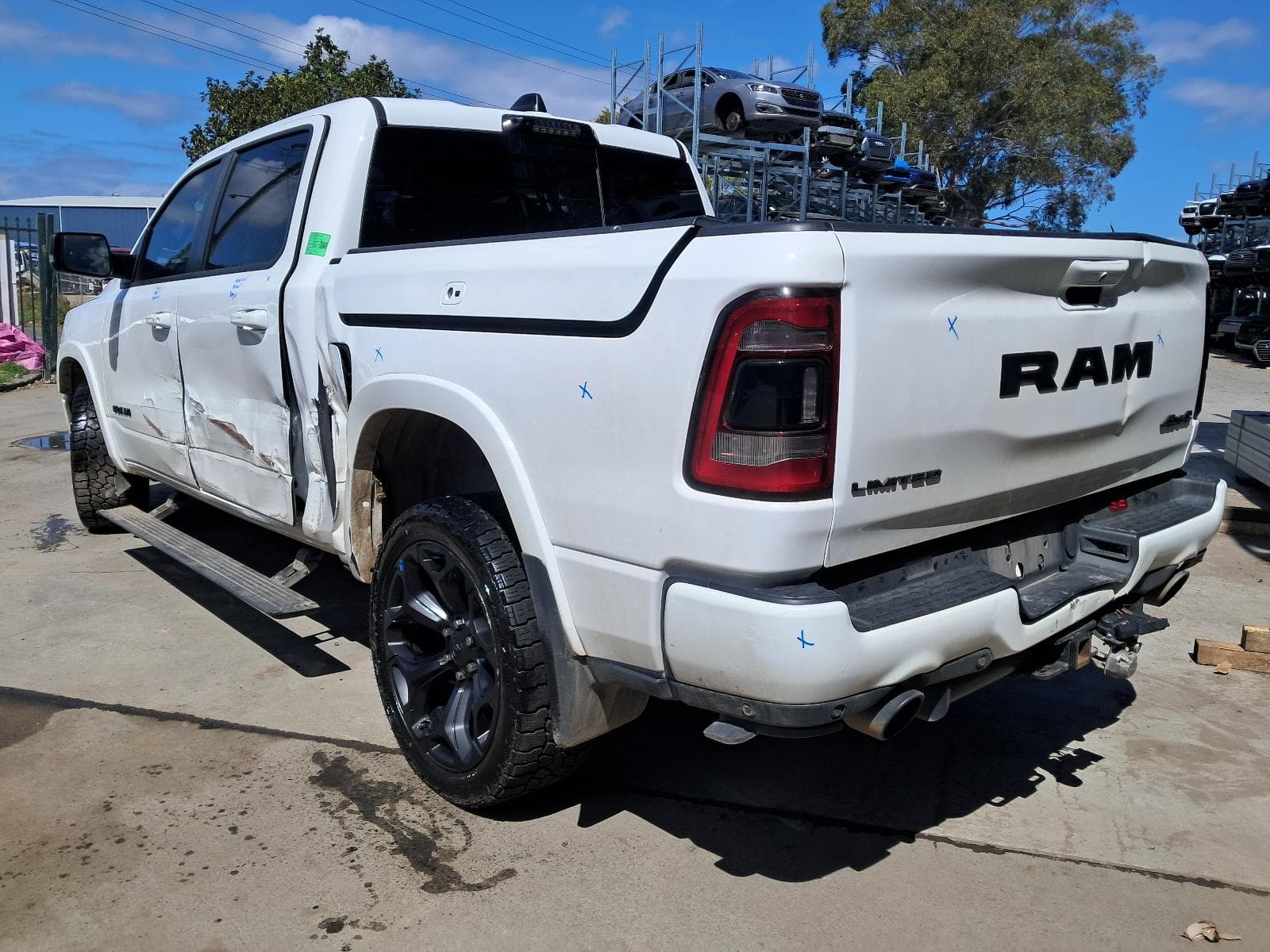2022 RAM 1500 4