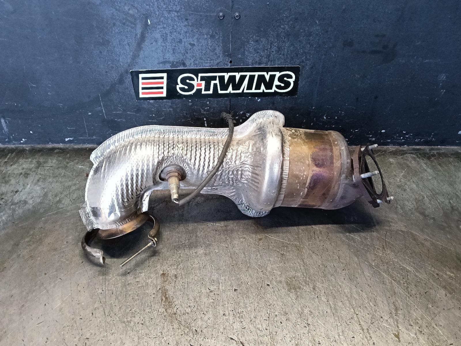 Used auto part listing image: 2016 LAND ROVER RANGE ROVER EVOQUE CATALYTIC CONVERTER L538, 11/11-01/19 0000430784