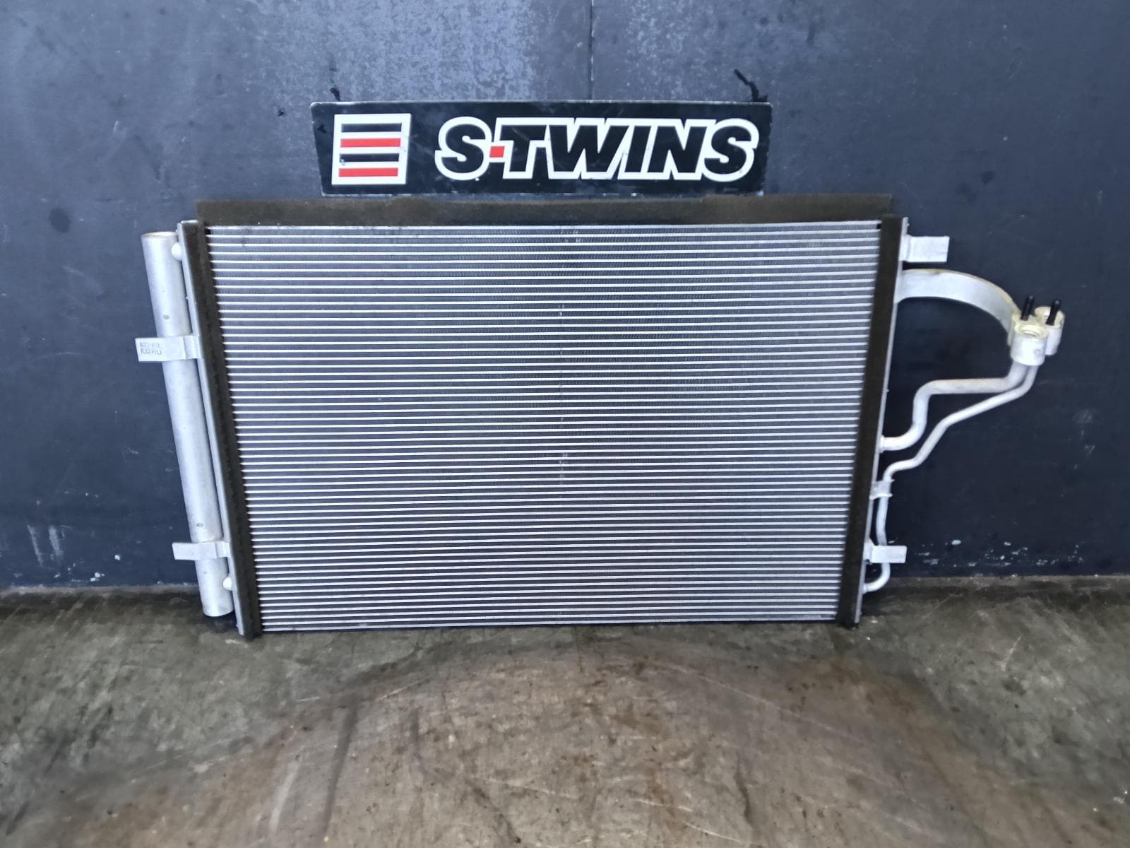 Used auto part listing image: 2016 HYUNDAI I30 A C CONDENSER GD, 1.8, PETROL, 04/15-02/17