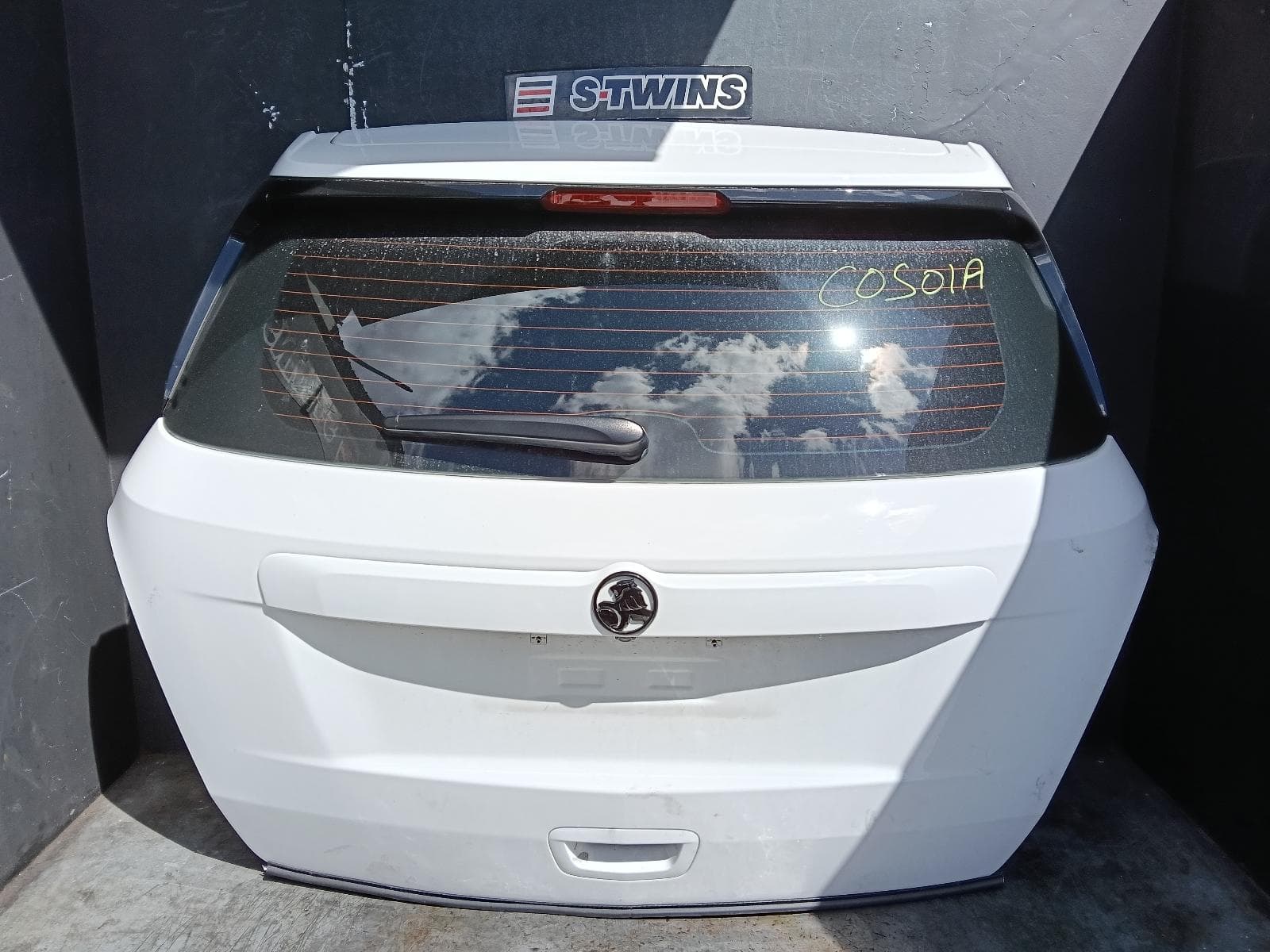 Used auto part listing image: 2020 HOLDEN TRAX BOOTLID TAILGATE TAILGATE, TJ SERIES, W/ REVERSE CAMERA TYPE, 08/13-12/20