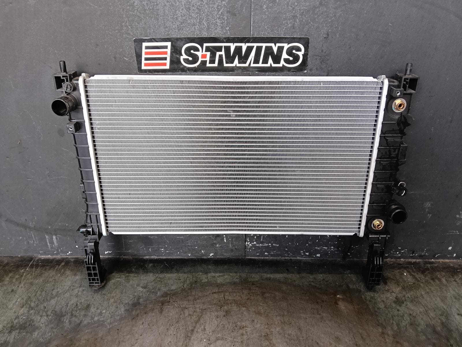 Used auto part listing image: 2020 HOLDEN TRAX RADIATOR AUTO, 1.4, TJ SERIES, 08/13-12/20