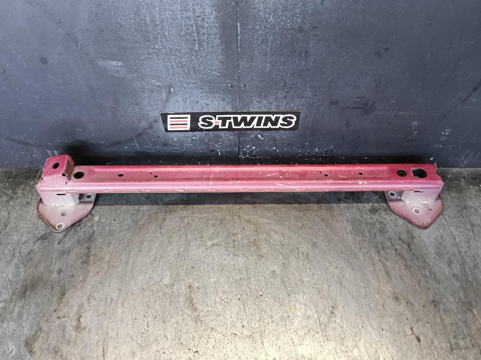 Used auto part listing image: 2017 MITSUBISHI LANCER R BAR BRACKET REINFO REINFORCEMENT, CF, SEDAN, 11/15-12/17