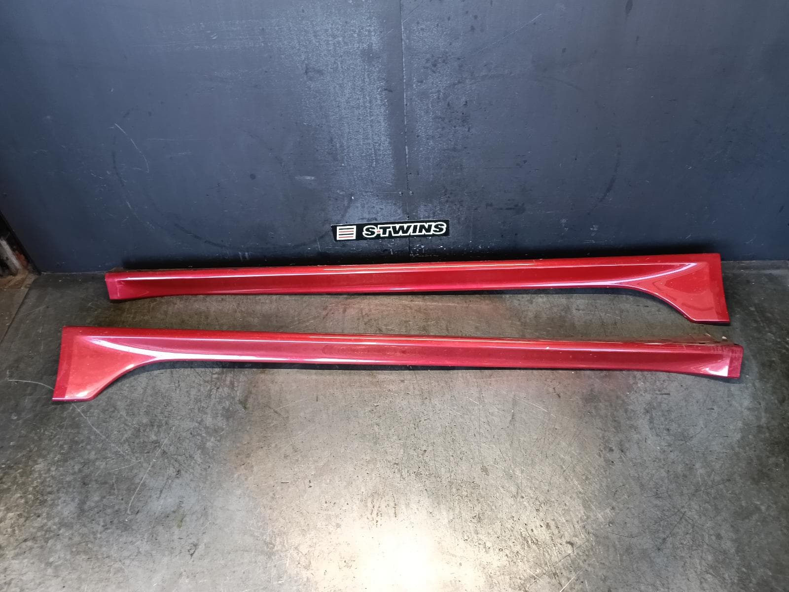 Used auto part listing image: 2017 MITSUBISHI LANCER SIDE STEP SKIRT CF, ASSY, 11/15-12/17