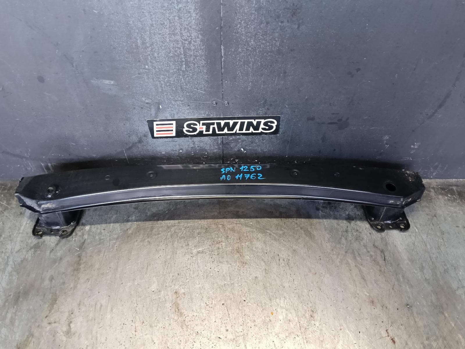 Used auto part listing image: 2016 HONDA CIVIC R BAR BRACKET REINFO MAIN REINFORCEMENT, 10TH GEN, SEDAN, VTi/VTi-S/VTi-L/RS/VTi-LX, 05/16-08/21