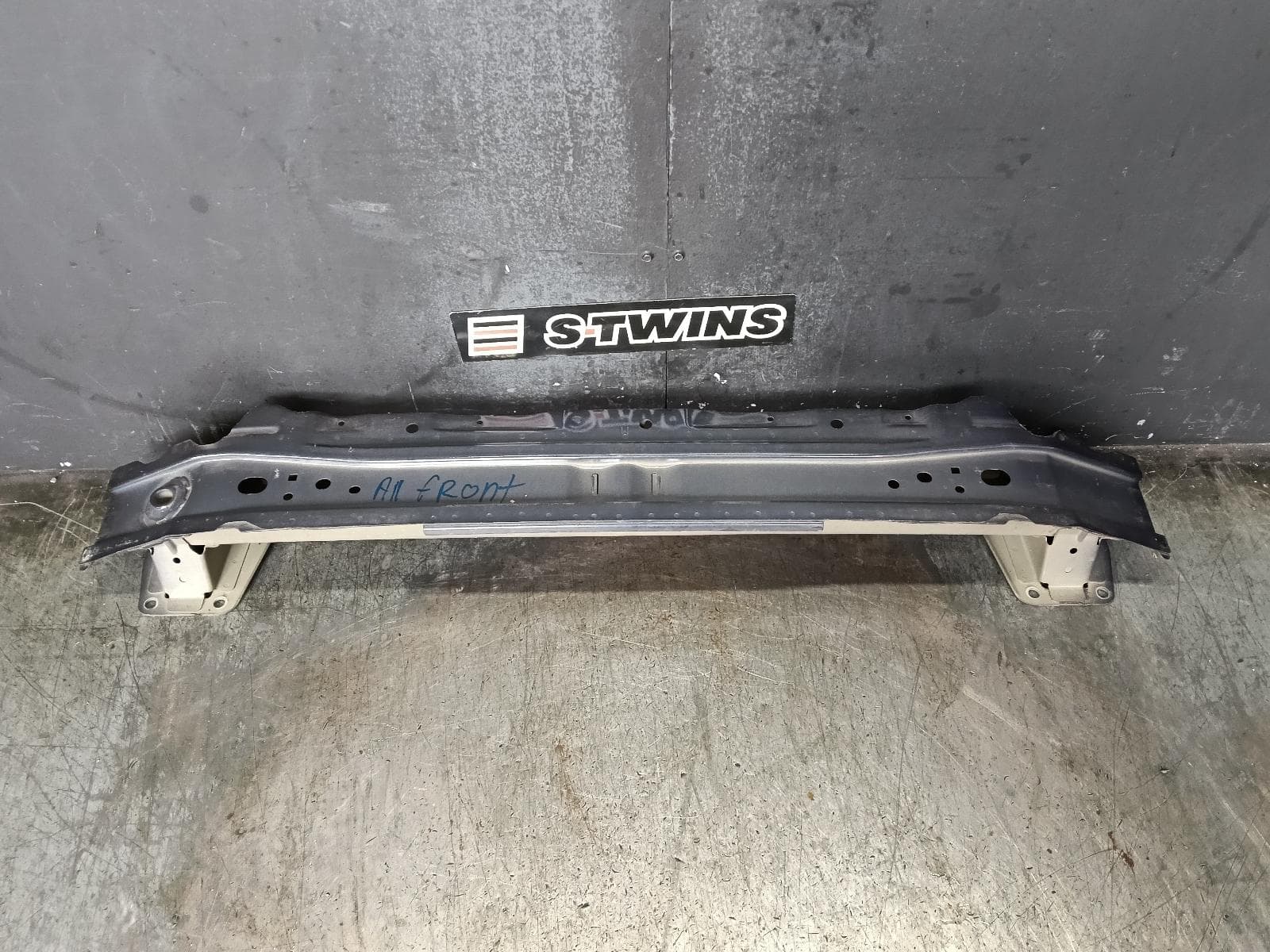 Used auto part listing image: 2016 SUBARU IMPREZA F BAR REINFORC BRACK MAIN REINFORCEMENT, G4, 12/11-08/17