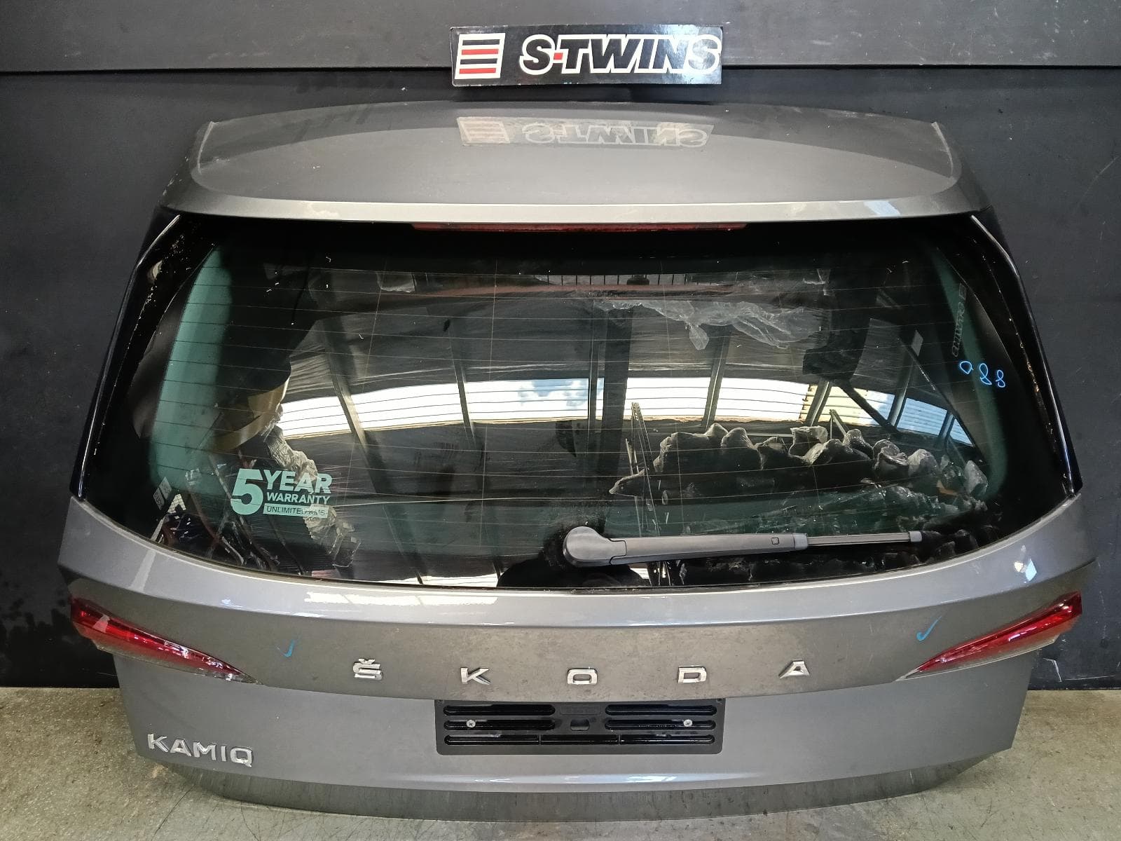 Used auto part listing image: 2022 SKODA KAMIQ BOOTLID TAILGATE TAILGATE, NW, 06/20- 0000413797