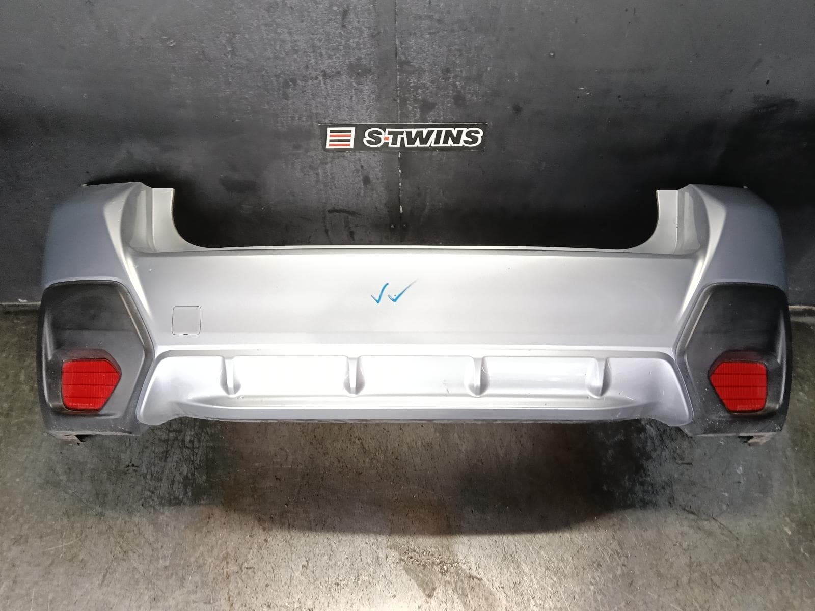 Used auto part listing image: 2019 SUBARU XV REAR BUMPER NON PARK SENSOR TYPE, G5X, 03/17-06/23 0000403660