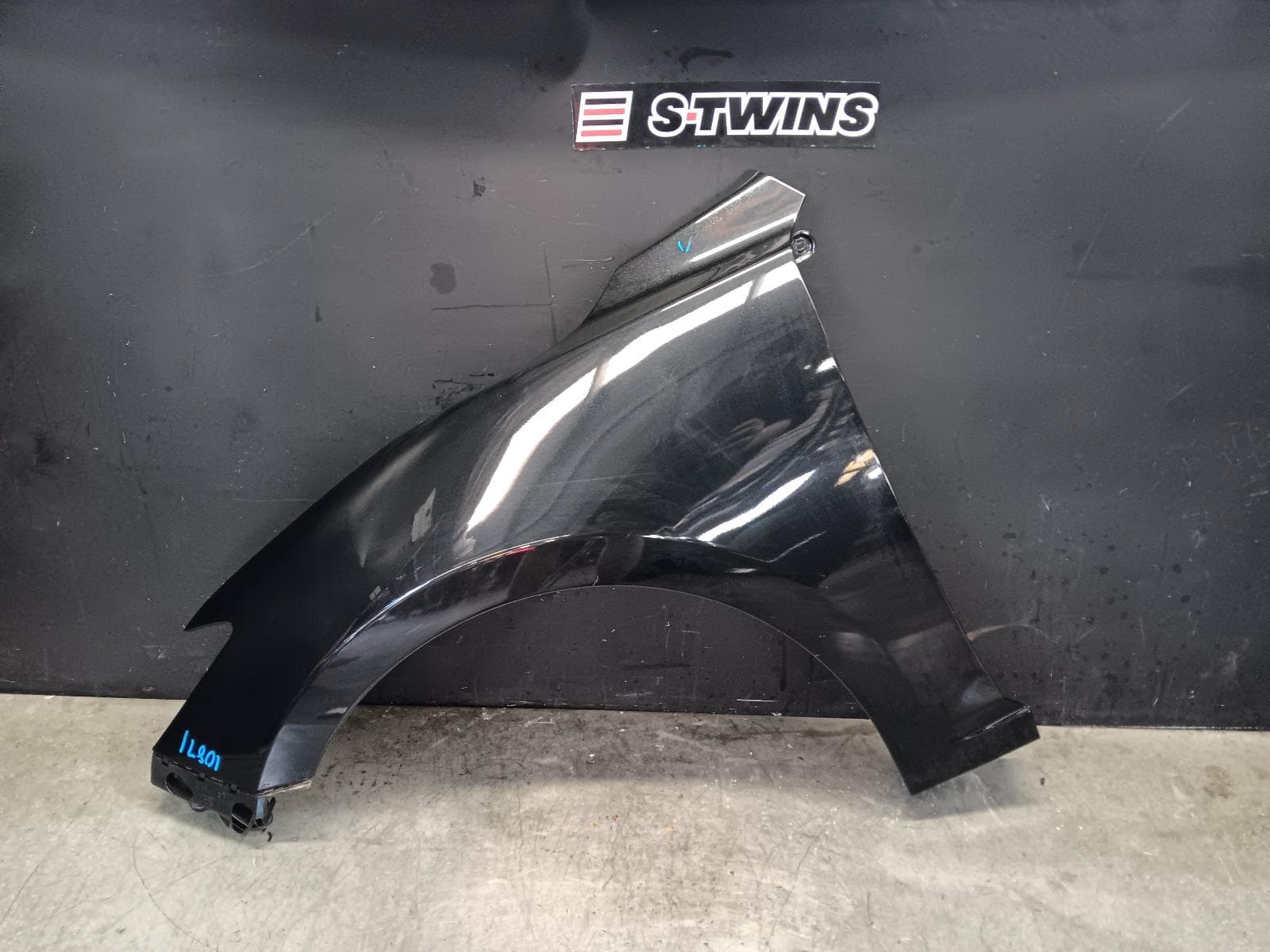 Used auto part listing image: 2015 MAZDA 3 LEFT GUARD BM-BN, 11/13-02/19 0000410718