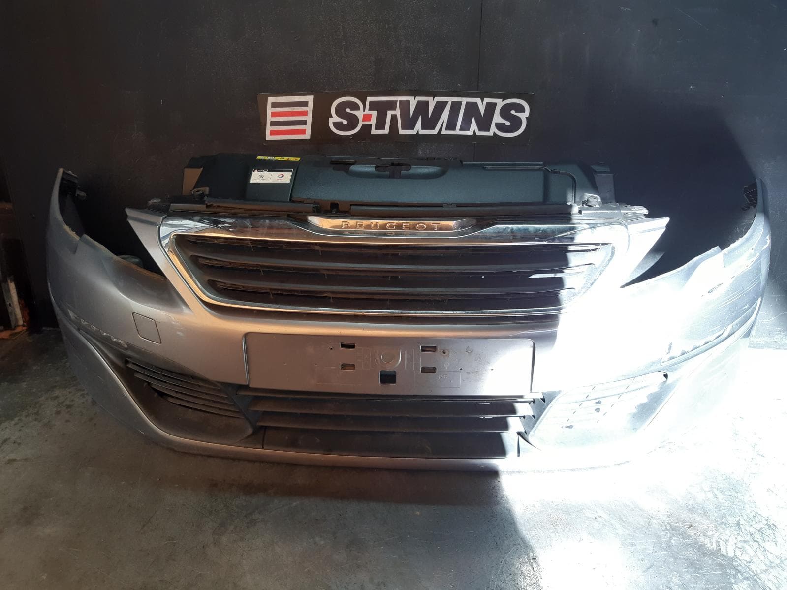 2015 Peugeot 308 Front Bumper T9 Access/Active W/ Foglamp Type 10/14-06/17 275208