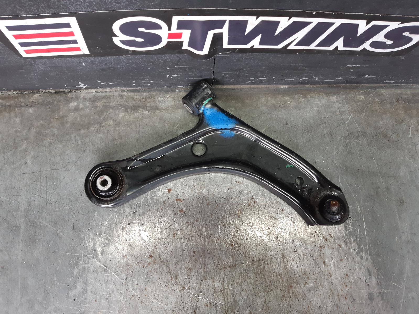 2015 Suzuki S-Cross Right Front Lower Control Arm Jy 09/13-05/22 0000174741