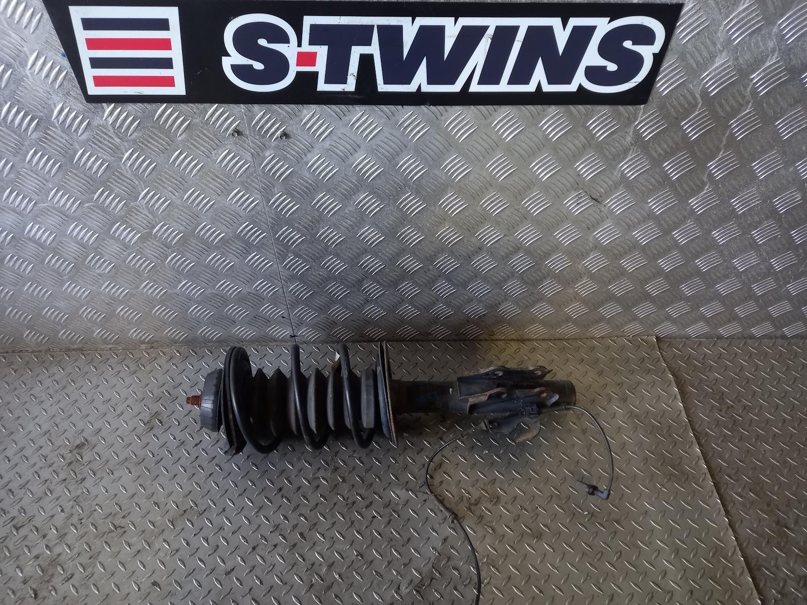 2016 Holden Commodore Right Front Strut Vf Evoke/Calais 05/13-12/17 0000136642