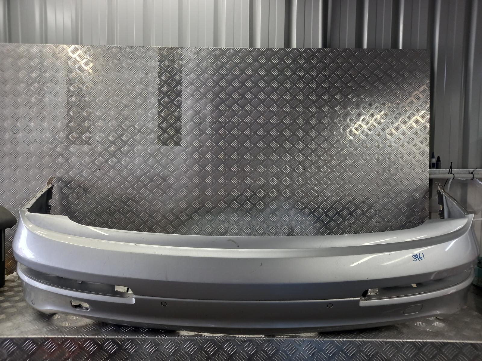 2010 Audi Q7 Rear Bumper Bumper Bar (Complete) 4L Colour Coded 10/09-08/15 0000144154
