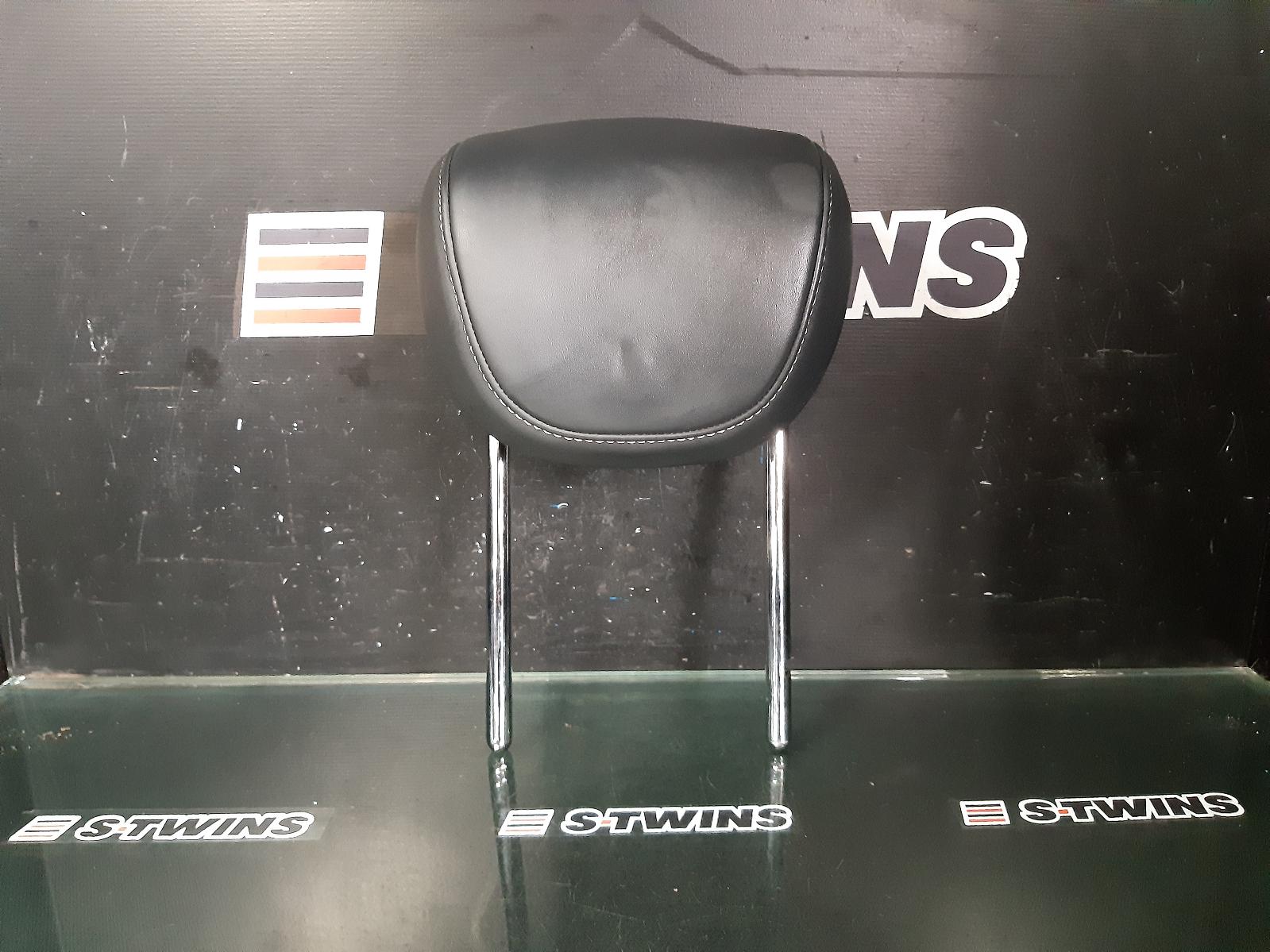 2015 Audi A1 Headrest Mk 1 8X 12/10-12/18 0000203077