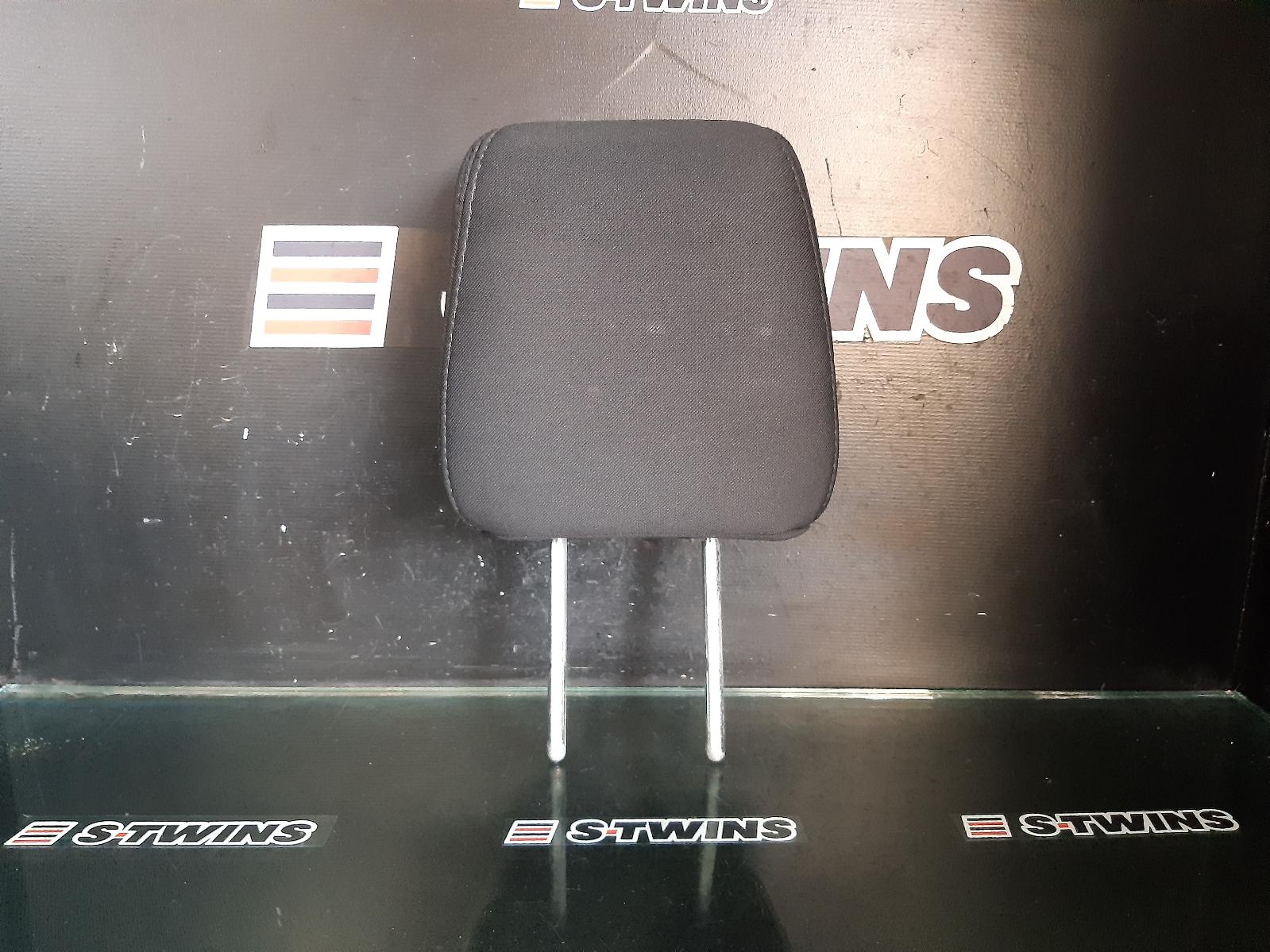 2011 Jeep Wrangler Headrest 169680