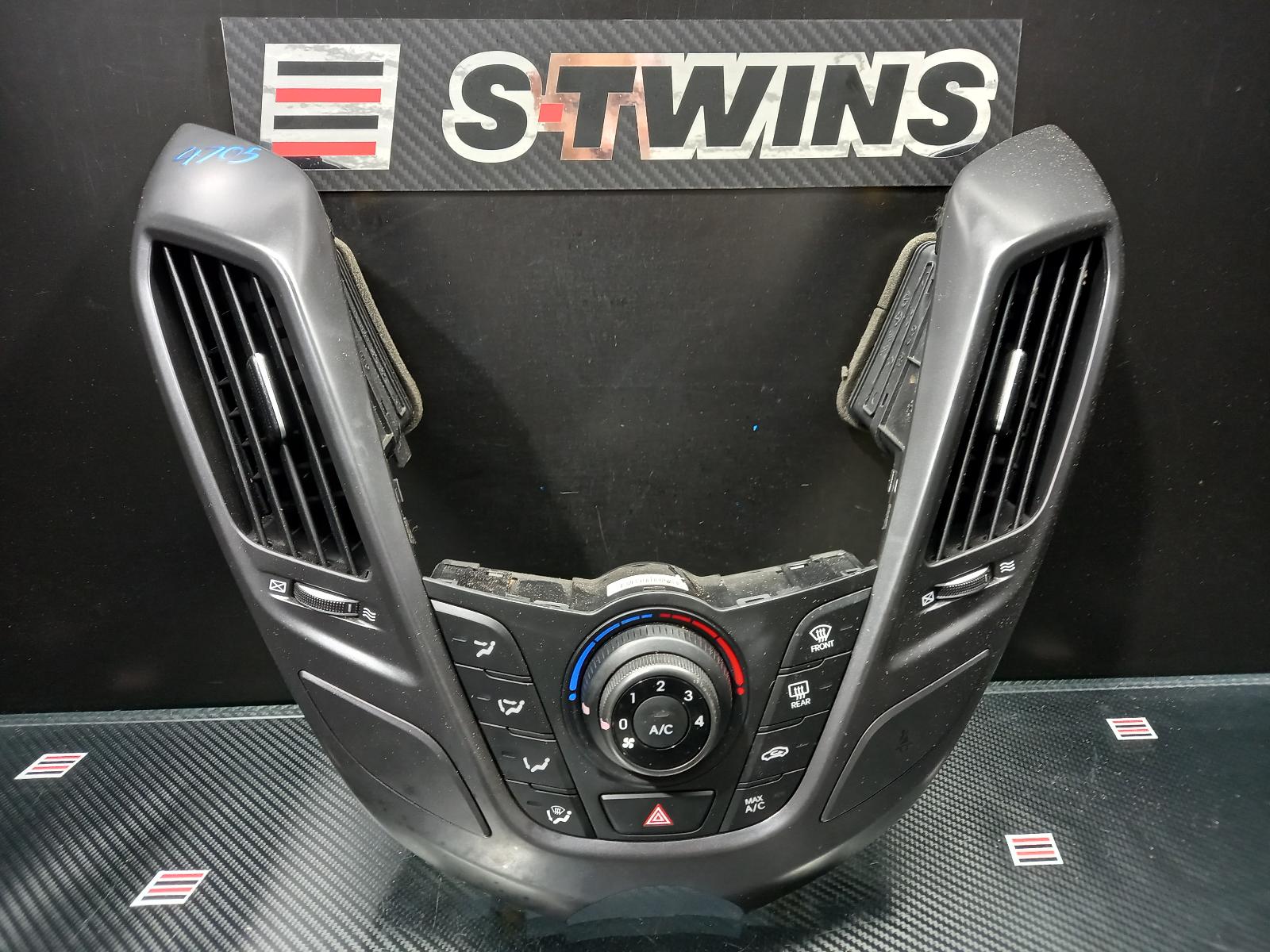2016 Hyundai Veloster Heater Ac Controls 0000163765