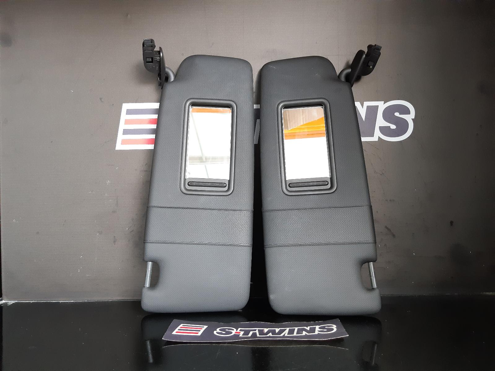 2009 Audi Tt Sunvisor 0000112448