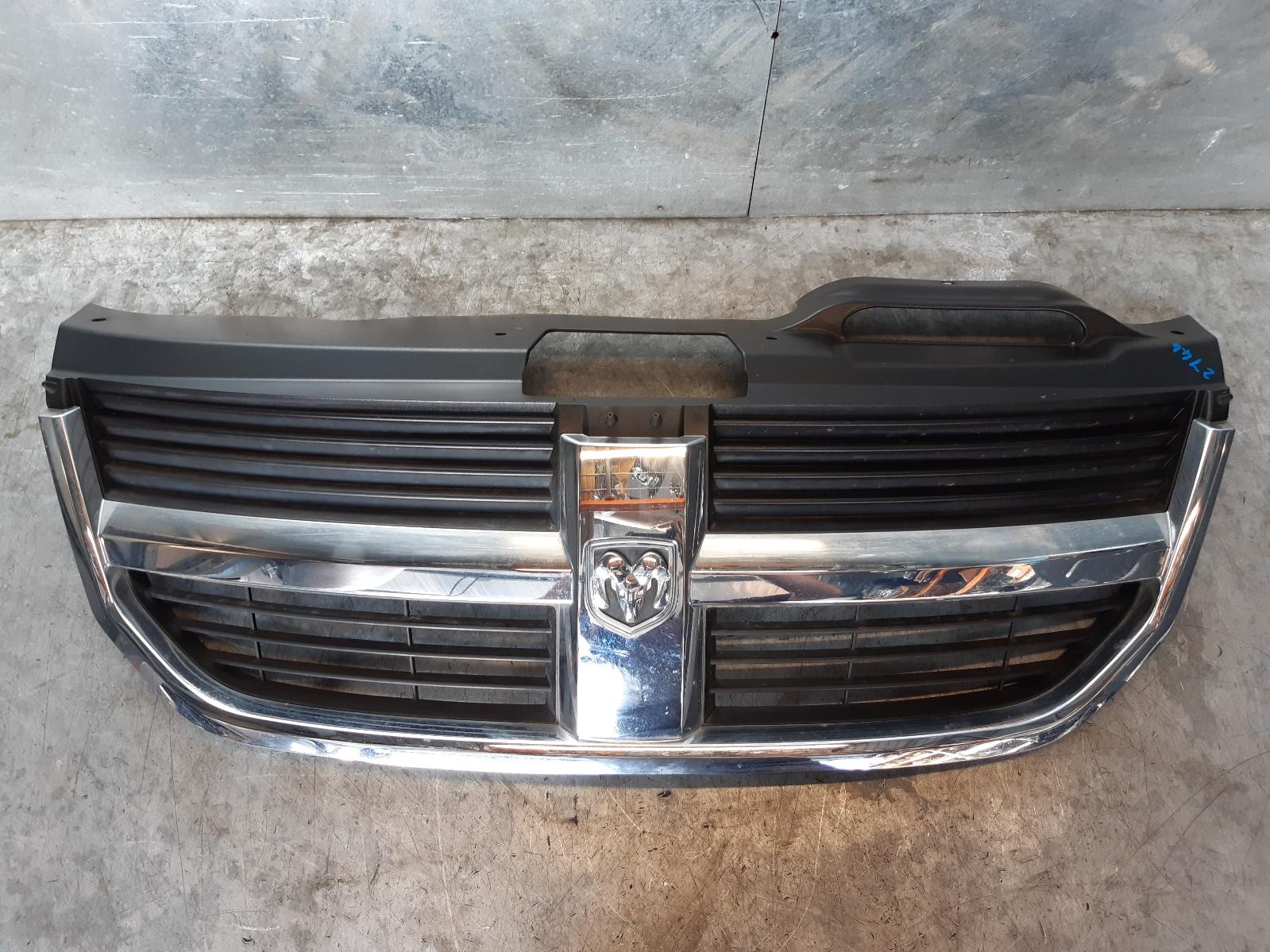 2010 Dodge Journey Grille 0000099910