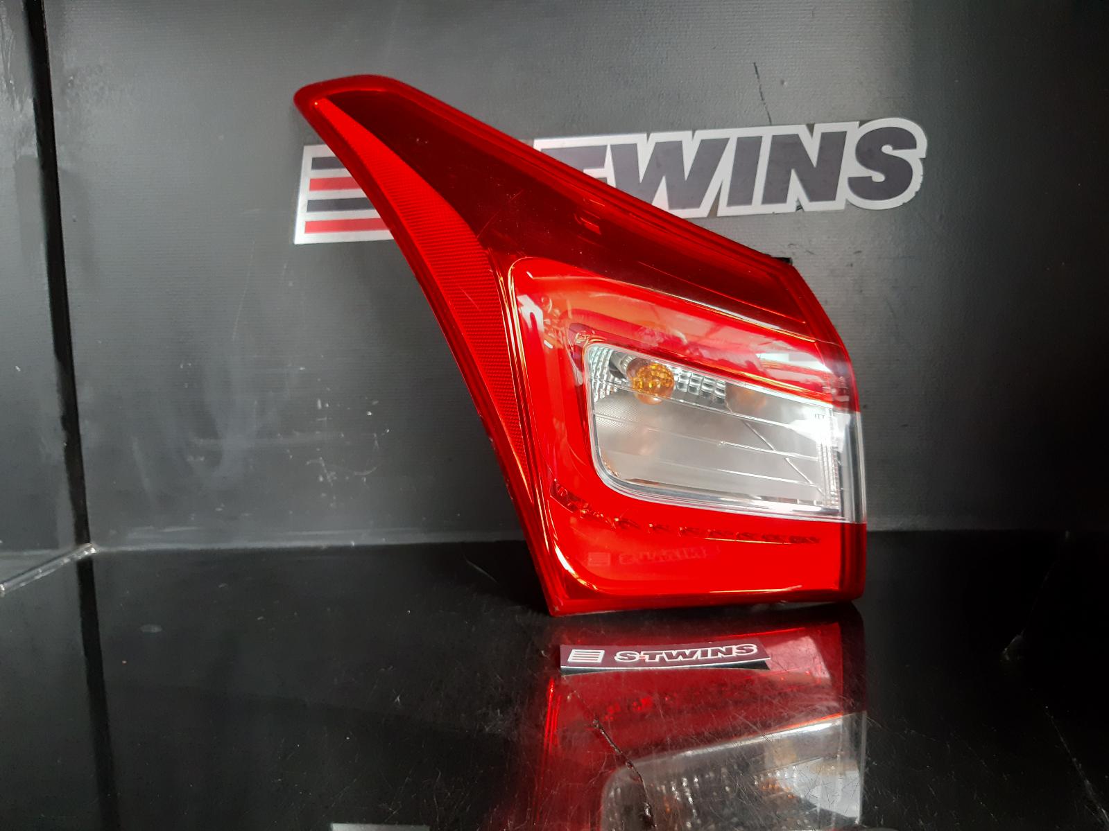 2015 Hyundai I30 Left Taillight 0000136381