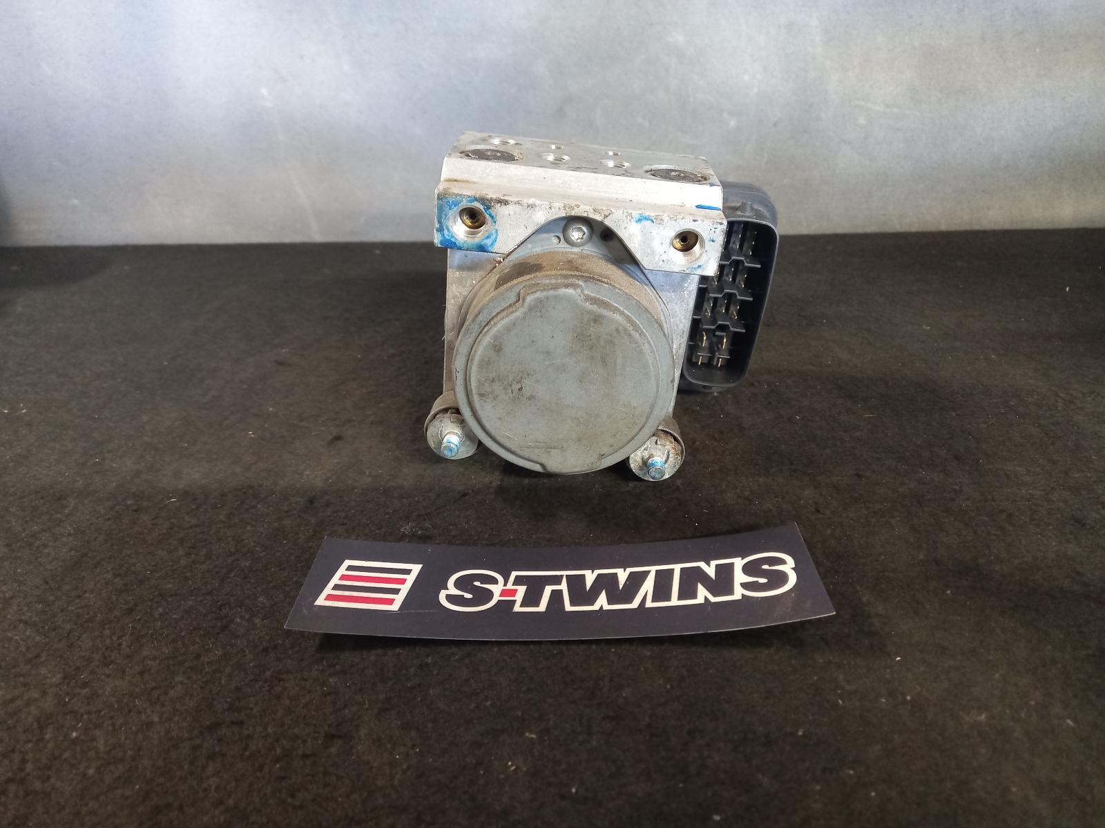 2009 Toyota Hilux Abs Pump Modulator 0000124140