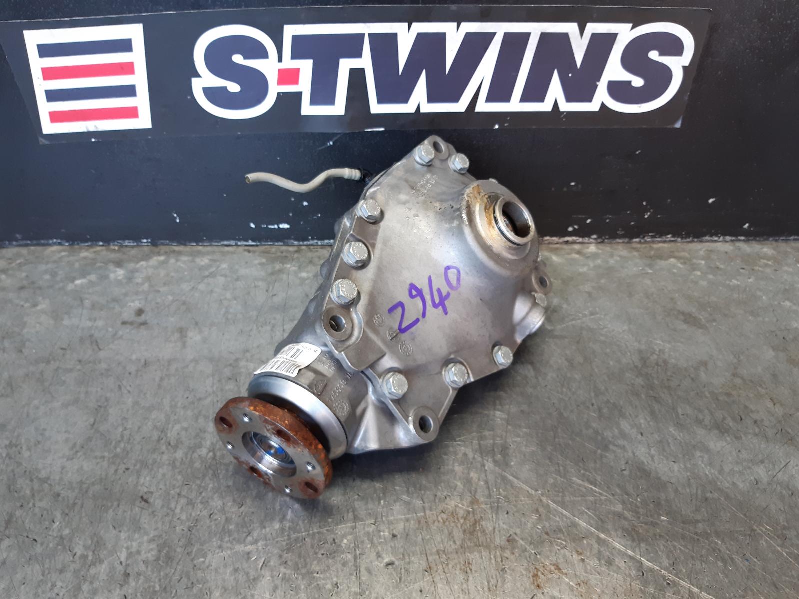 2014 Bmw X3 Differential Centre 0000130882