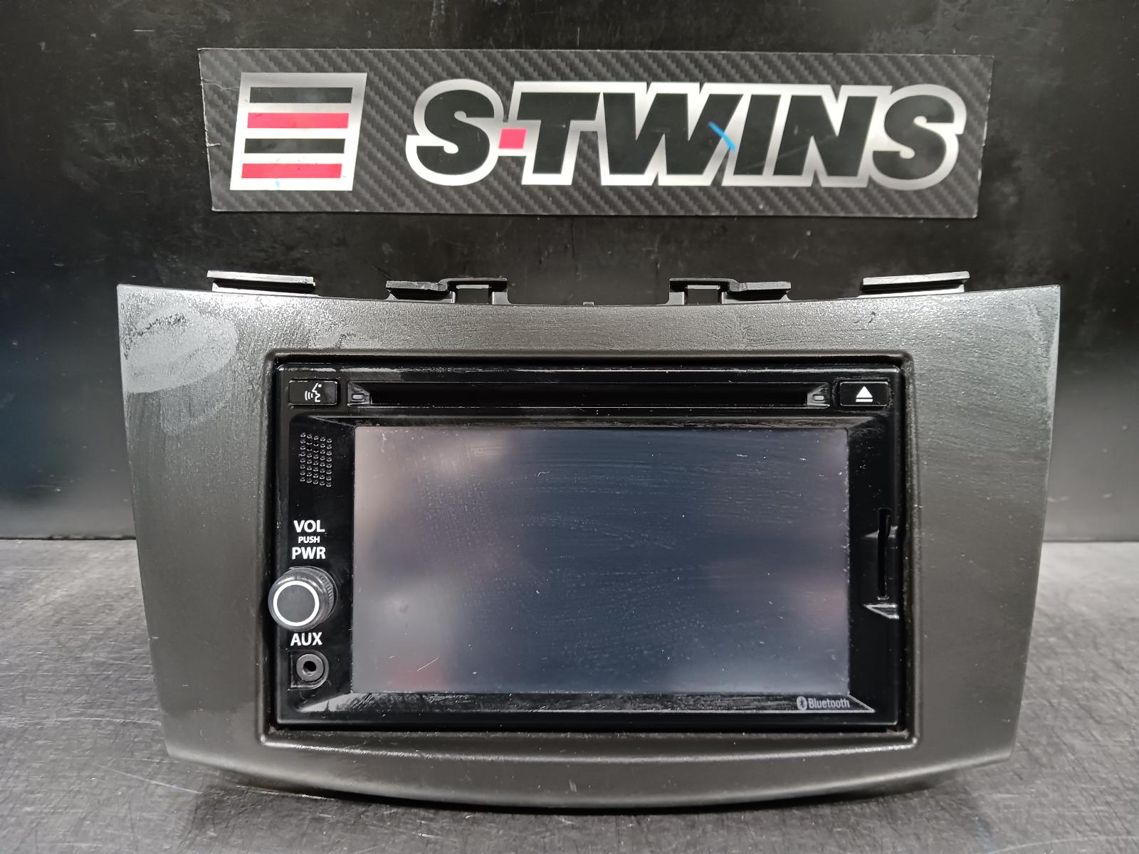 2014 Suzuki Swift Radio Cd Dvd Sat Tv 0000235500