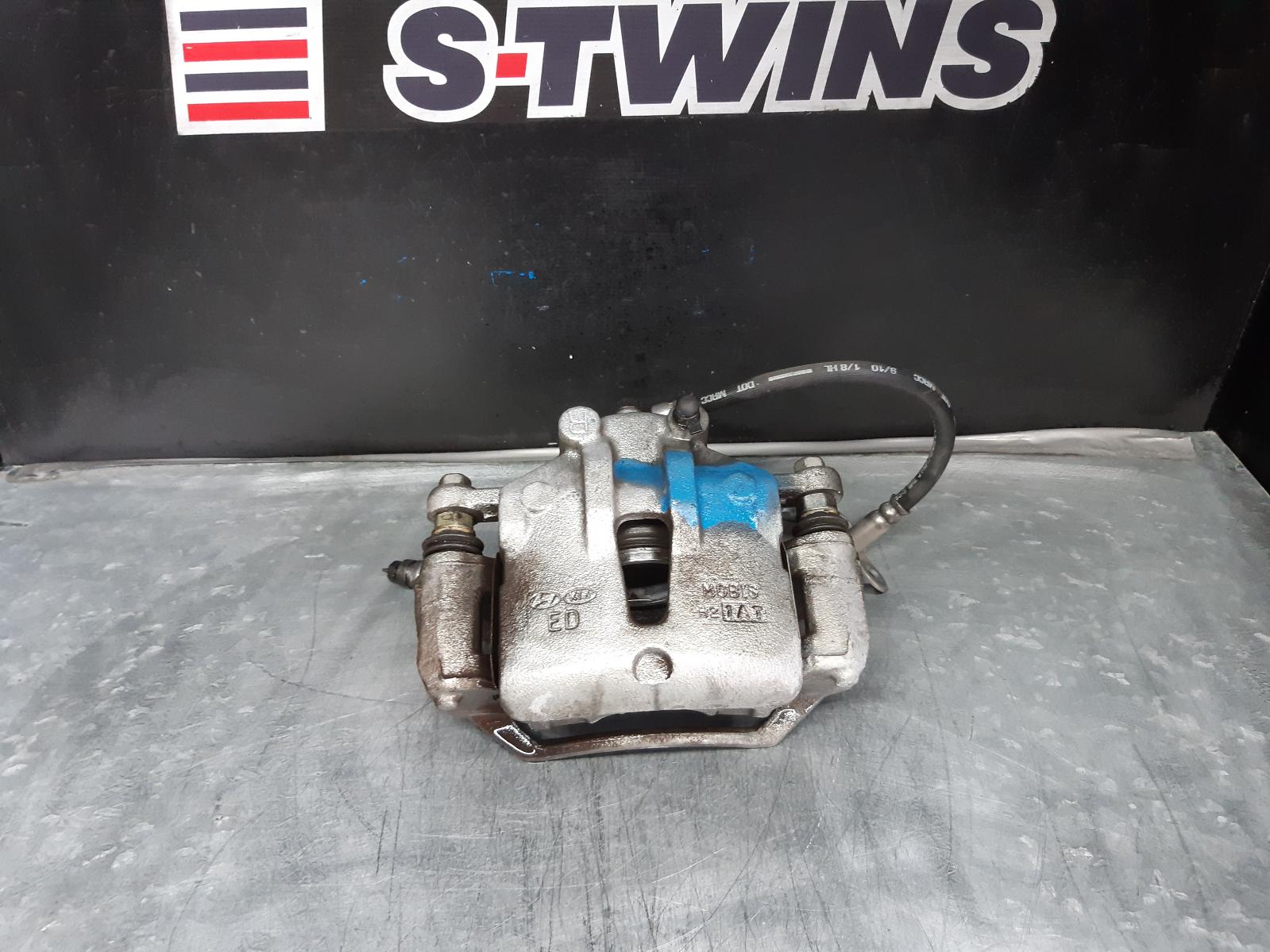 2011 Kia Cerato Caliper 0000237358