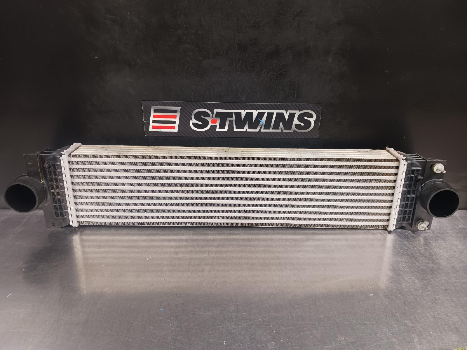 2016 Ford Mondeo Intercooler 0000242108
