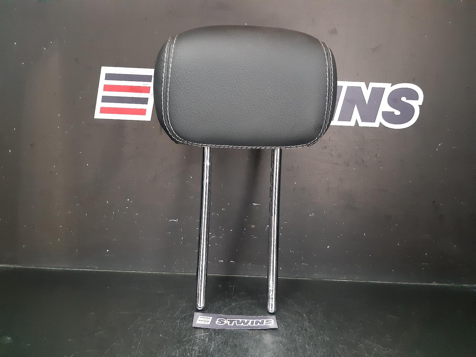2014 Mercedes C Class Headrest W205 08/14-07/23 0000127870