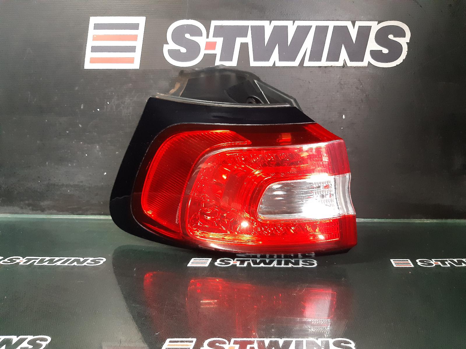 2015 Jeep Cherokee Left Taillight Kl In Body 02/14-03/18 0000248510
