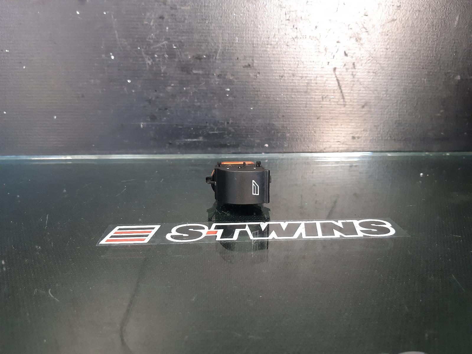 2013 Ford Focus Pwr Dr Wind Switch Lh Front/Lh Rear/Rh Rear Lw 05/11-08/15 0000156334