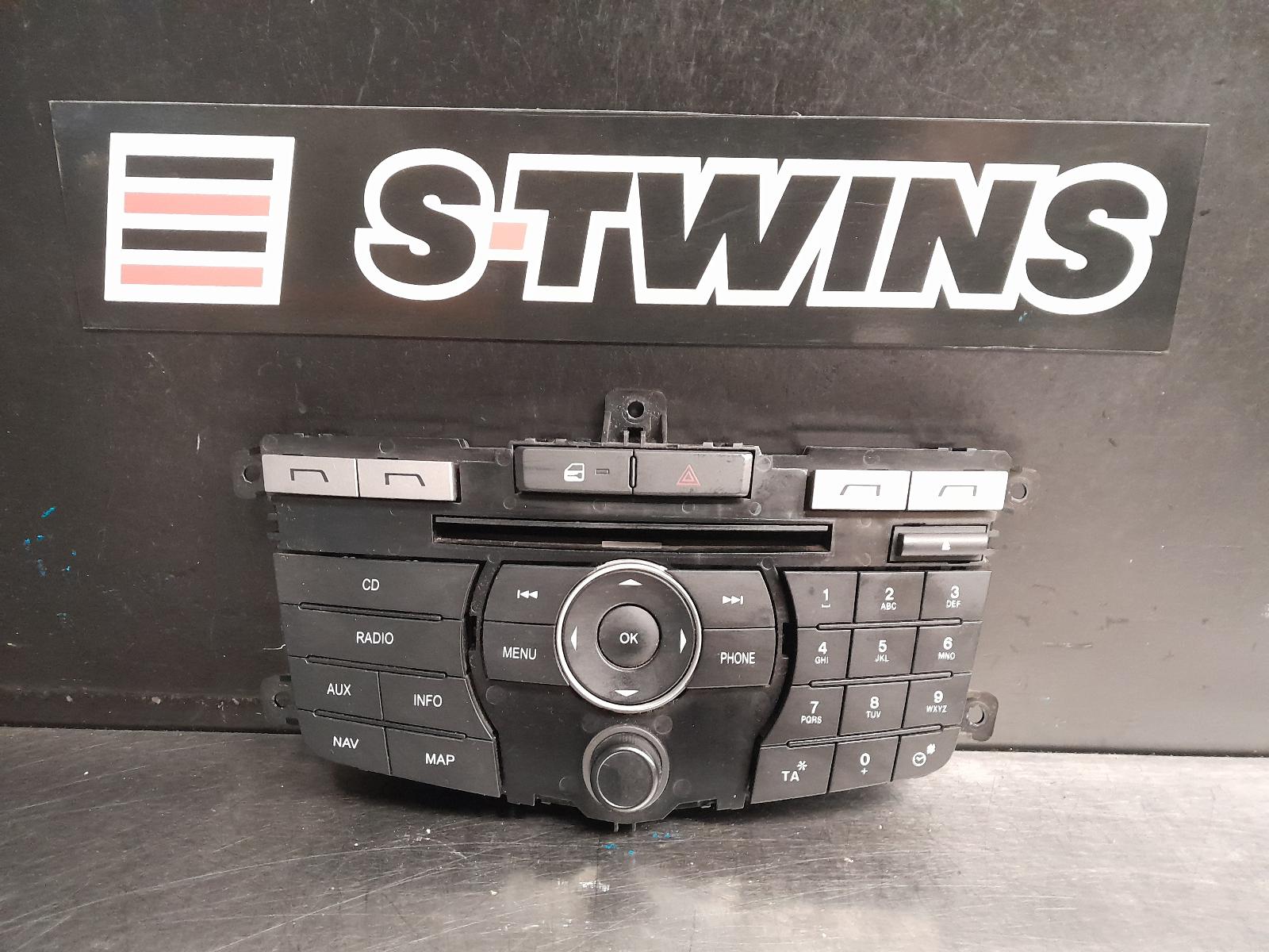 2012 Mazda Bt50 Radio Cd Dvd Sat Tv Dash Radio Control Panel/Control Unit Sat Nav Type Up-Ur W/ Sat Nav Type 10/11-02/17 0000257248
