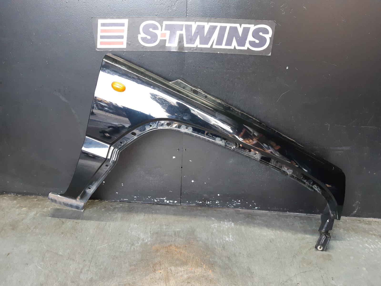 2005 Jeep Cherokee Right Guard Kj Guard Only 11/04-05/06 0000139970