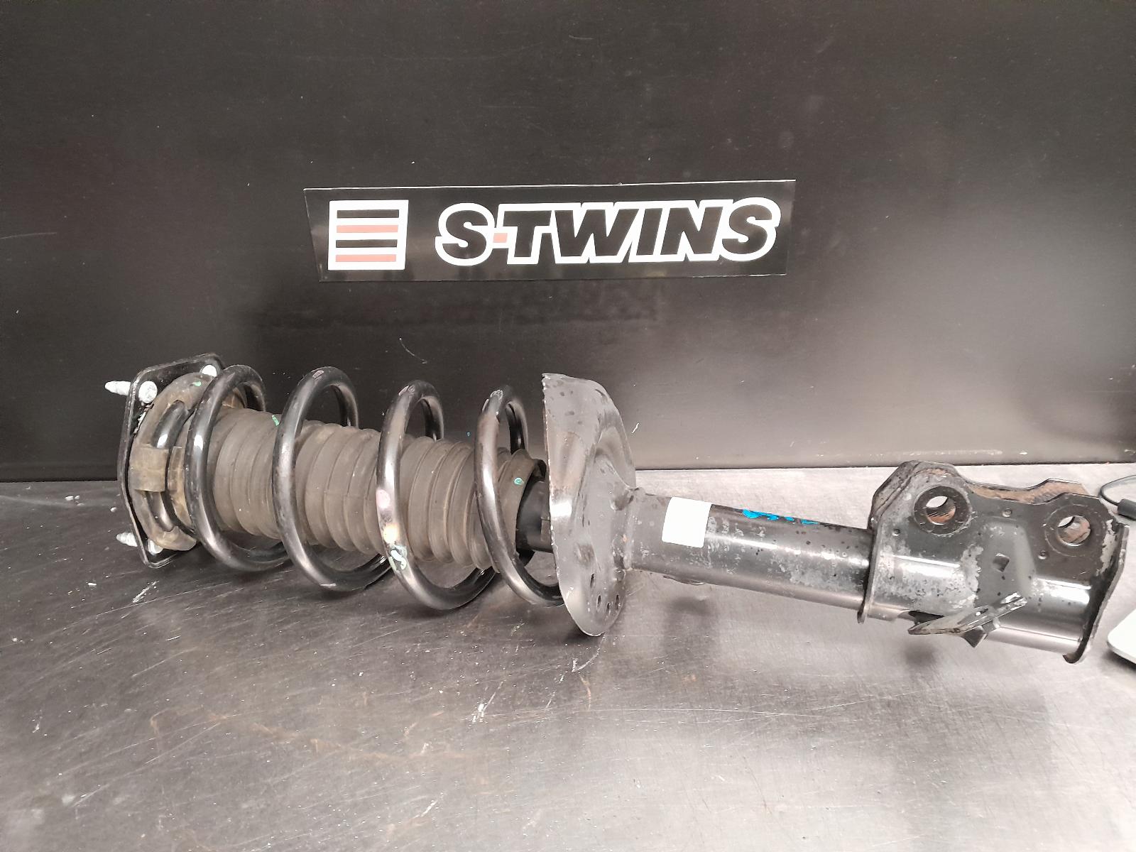 2014 Honda Crv Left Front Strut Rm Diesel 11/12-10/14 0000258724