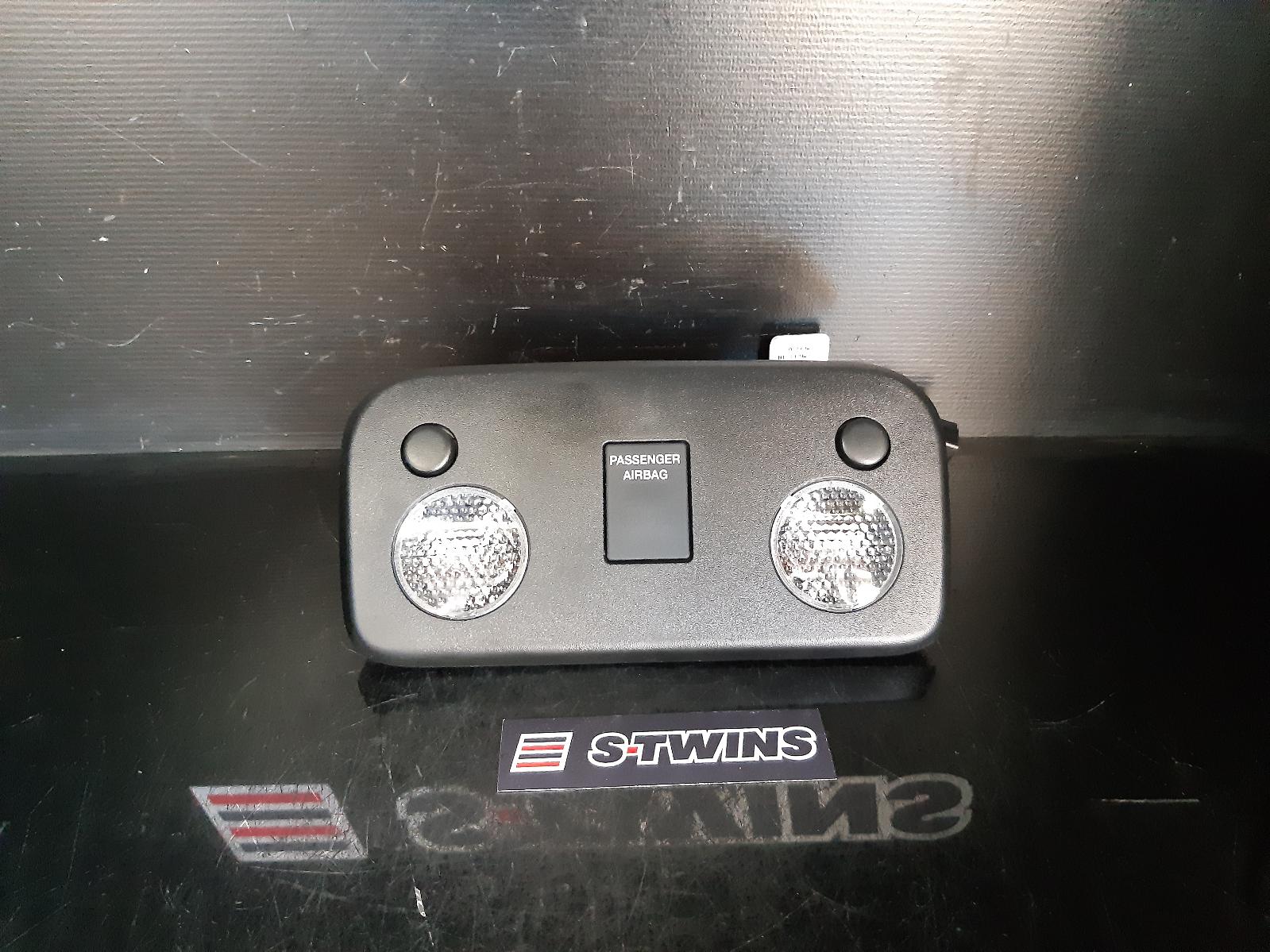 2021 Ford Mustang Courtesy Light S550 08/15-04/23 0000133483