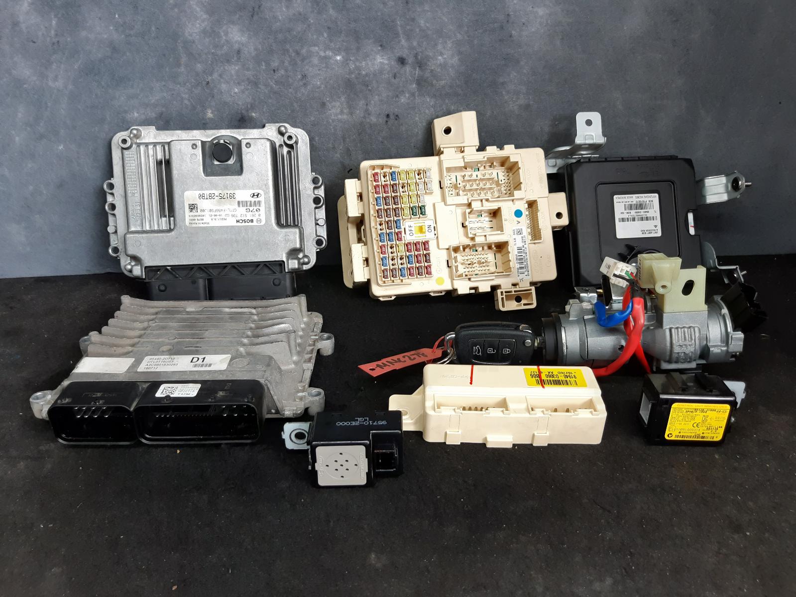 2016 Hyundai Tucson Ecu Engine Ecu 1.6 G4Fj Petrol Sec Set (Ecu/Imm/Reader/Key) Tl 07/15-01/21 0000104663