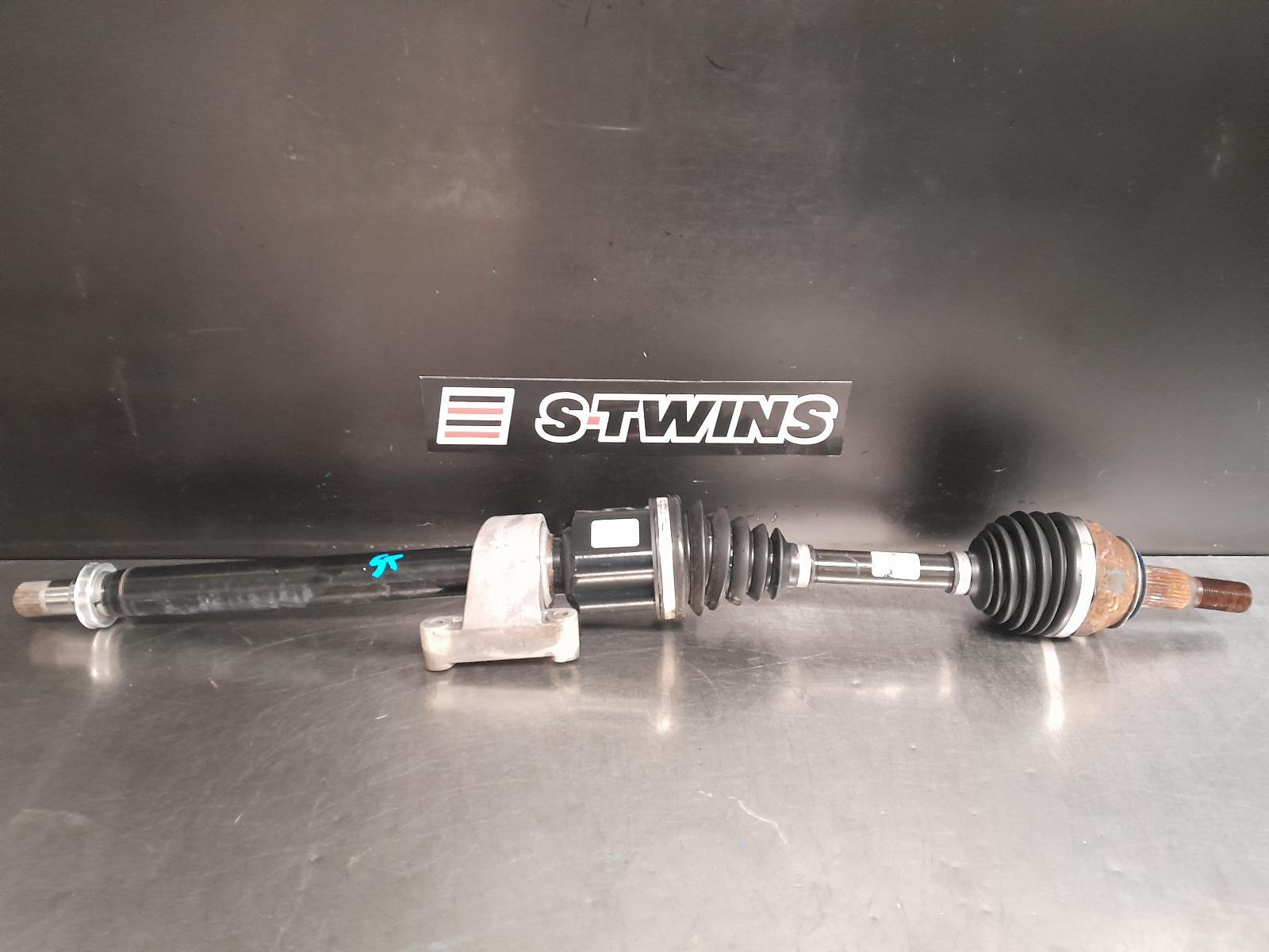 2019 Holden Acadia Right Driveshaft Ac 08/18-12/20 261863