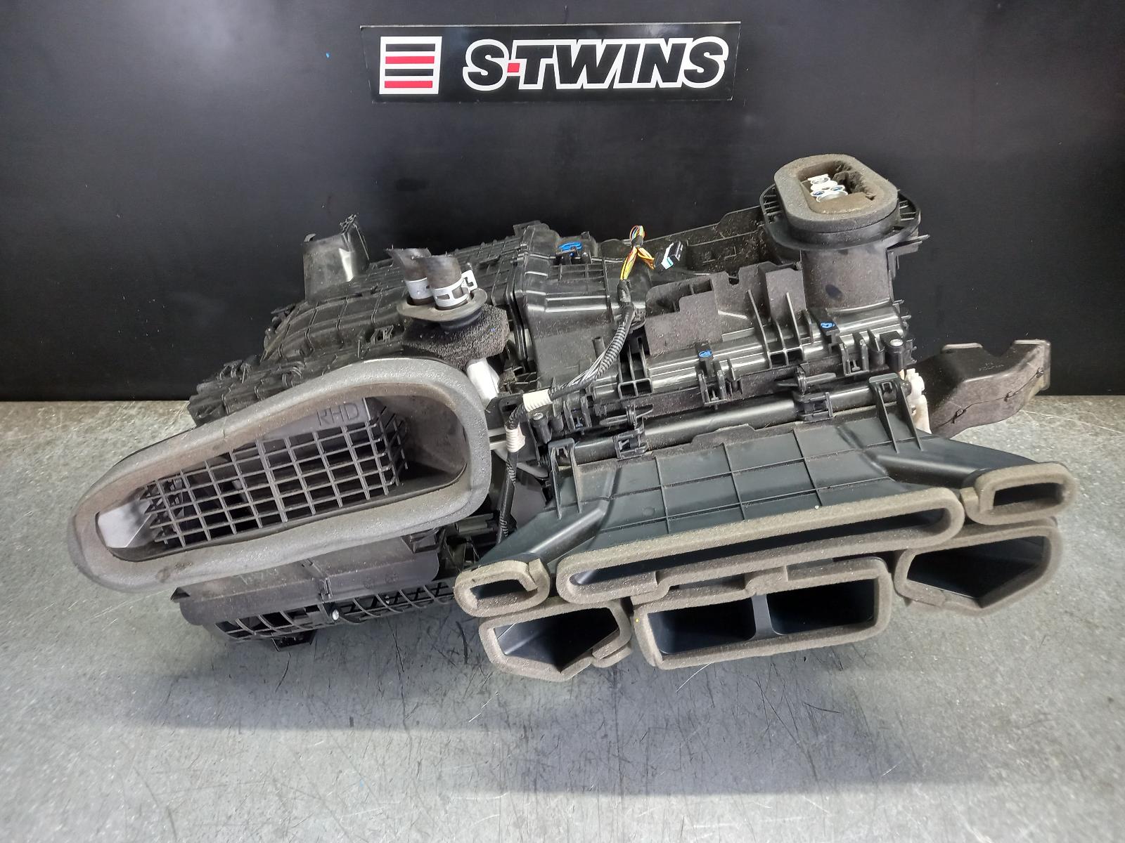 2019 Toyota Hilux Heater Core Box Non Climate Control Type 09/15- 274780