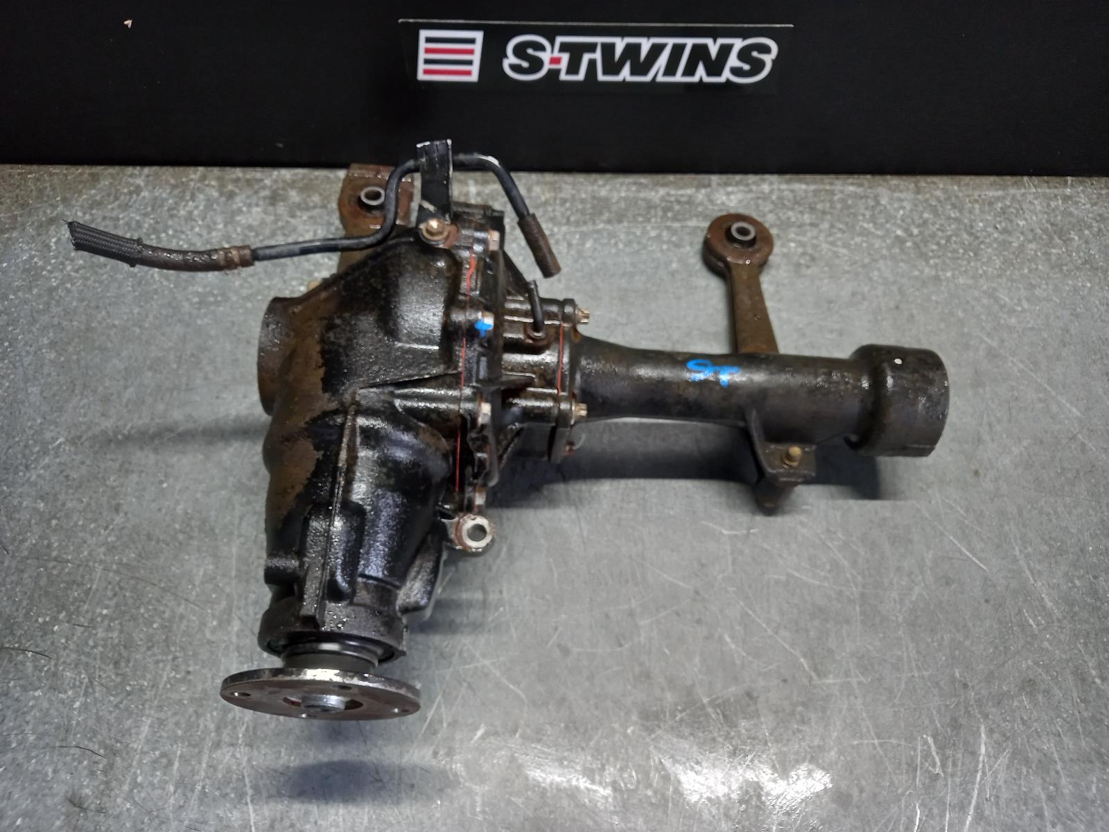 2014 Toyota Prado Differential Centre Front 3.0 Diesel 150 Series 3.909 Ratio (A02A Code) 08/09-05/15 276826