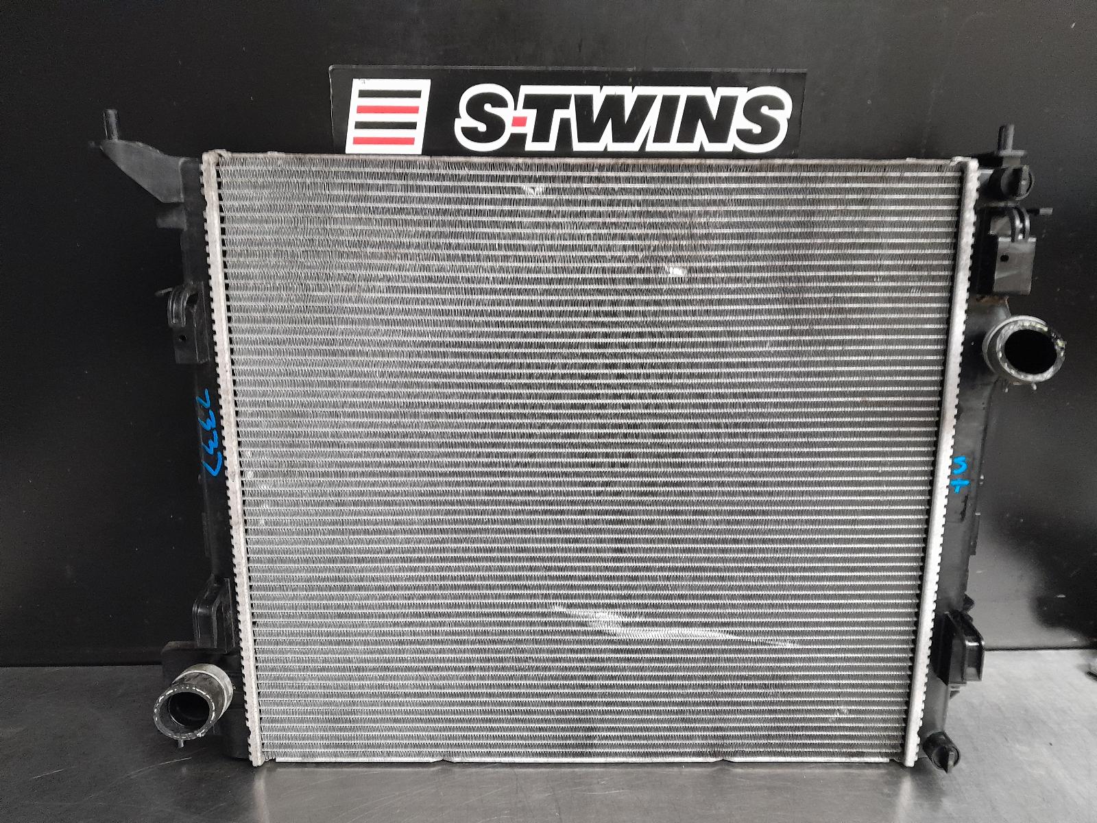 2015 Nissan Qashqai Radiator Auto 1.6 Diesel J11 06/14-06/17 285372