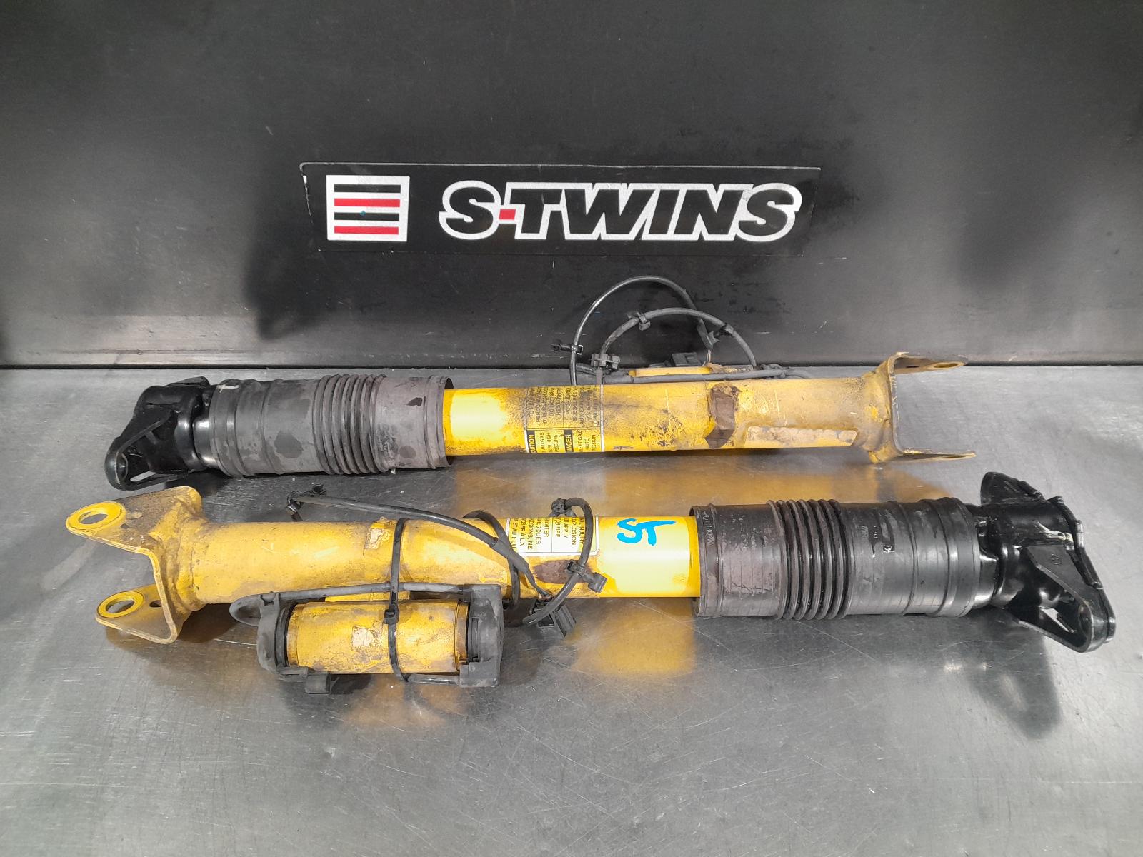 2015 Jeep Grandcherokee Shock Absorber Wk Rear (Pair) Srt8/Srt Type 10/10-09/16 293371
